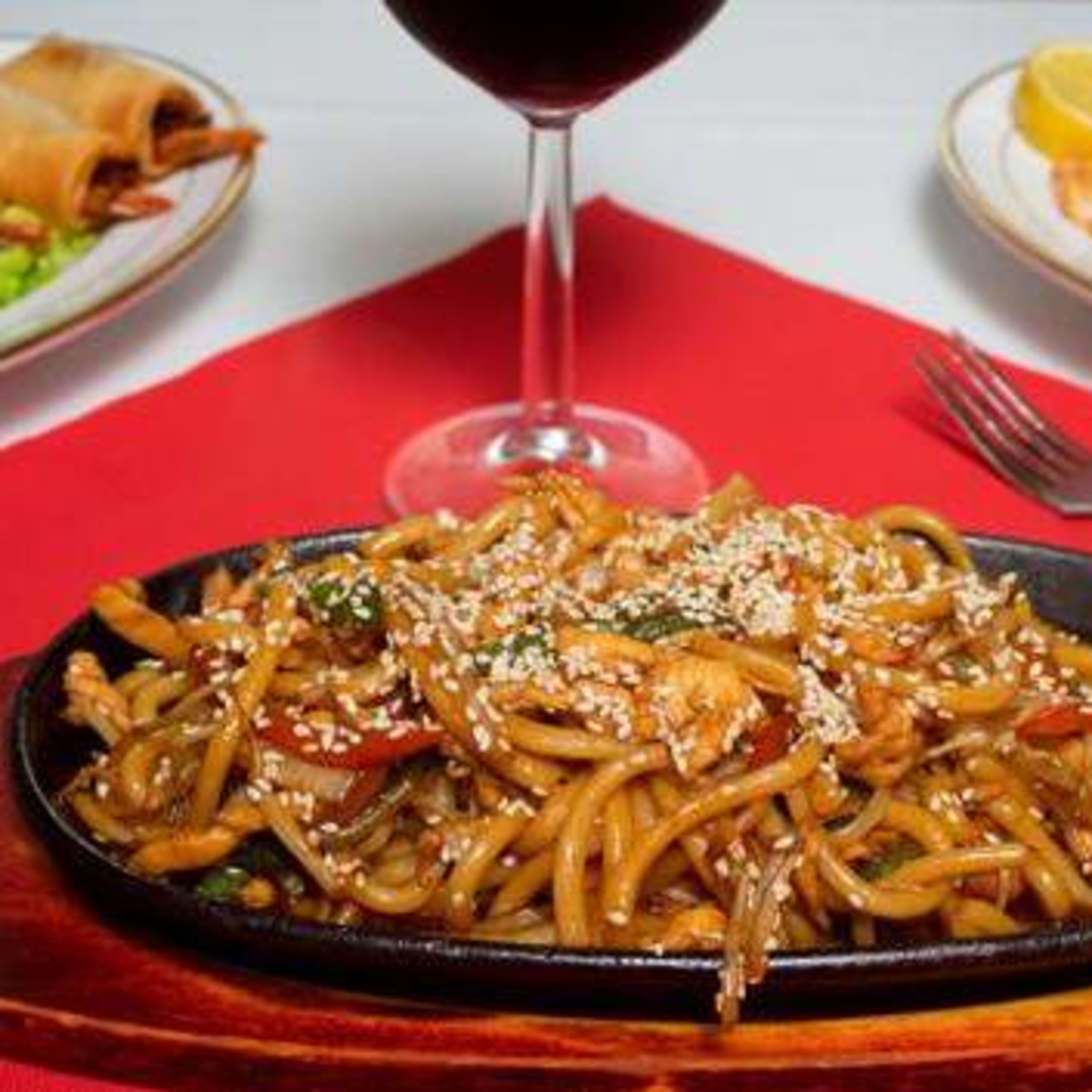 98B. Udon con Pollo Teriyaki