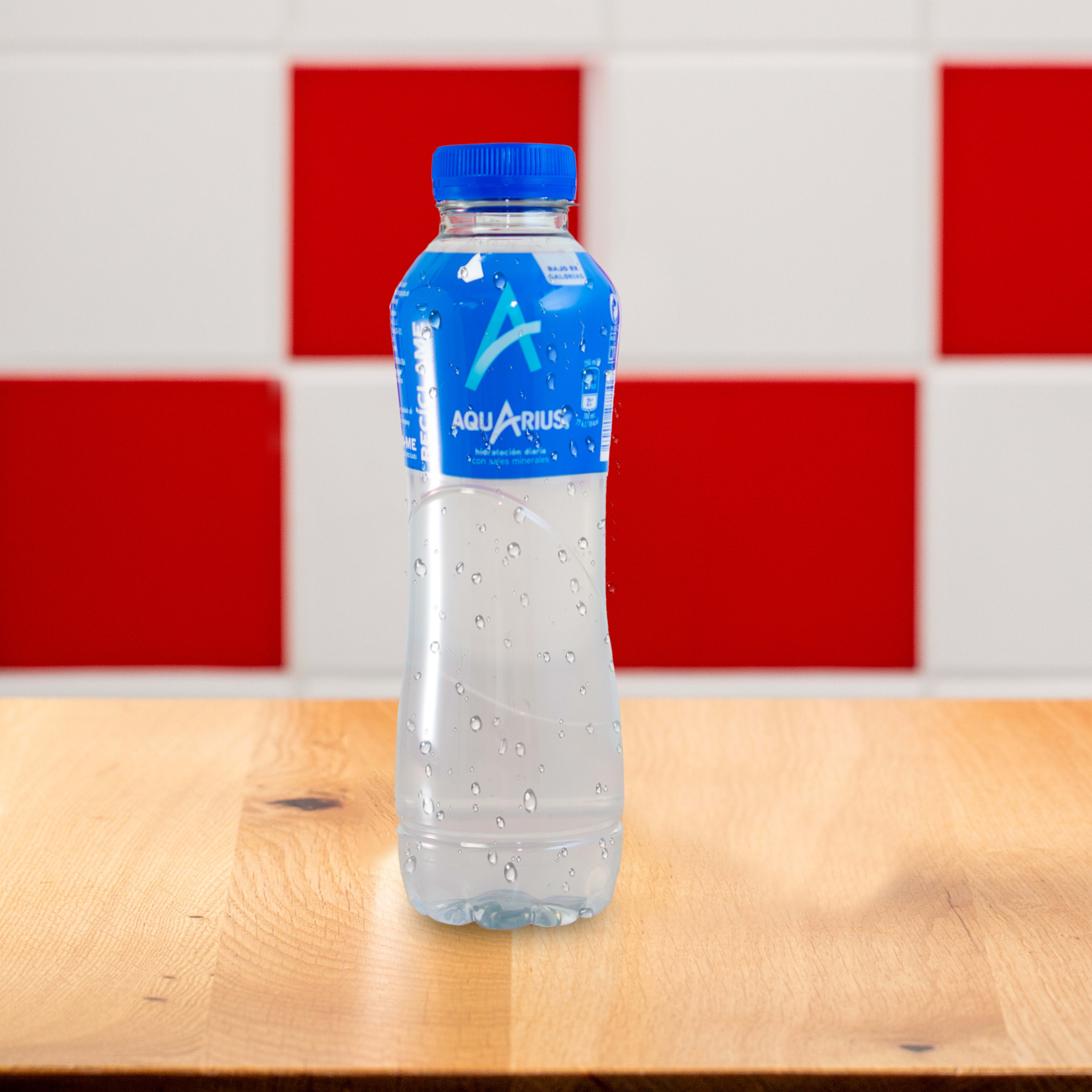Aquarius botella 500ml.