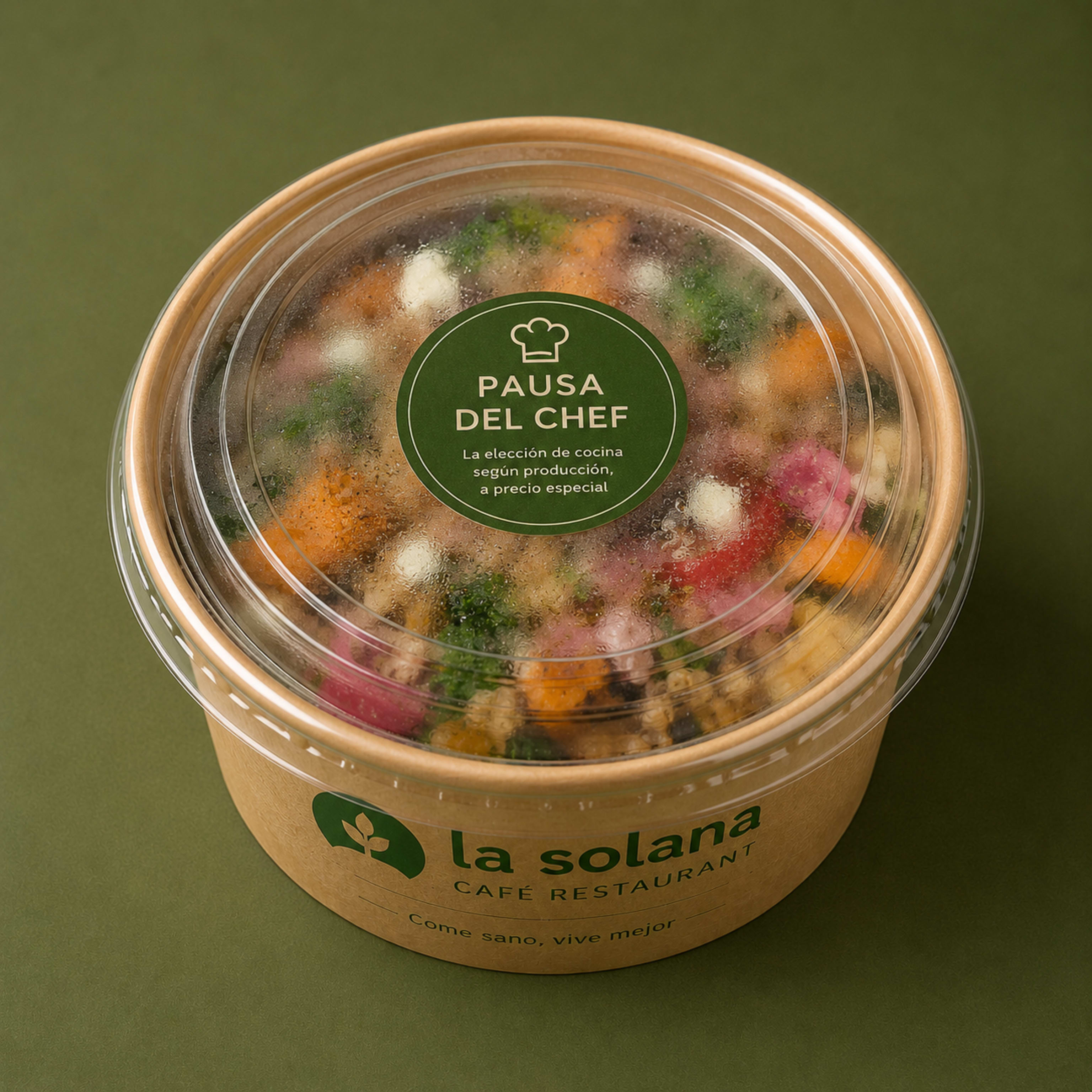 PAUSA VEGANA (Ensalada de espinacas + babaganoush de berenjenas +almendra laminada + lentejas beluga + vinagreta de olivada + tofu marinado)