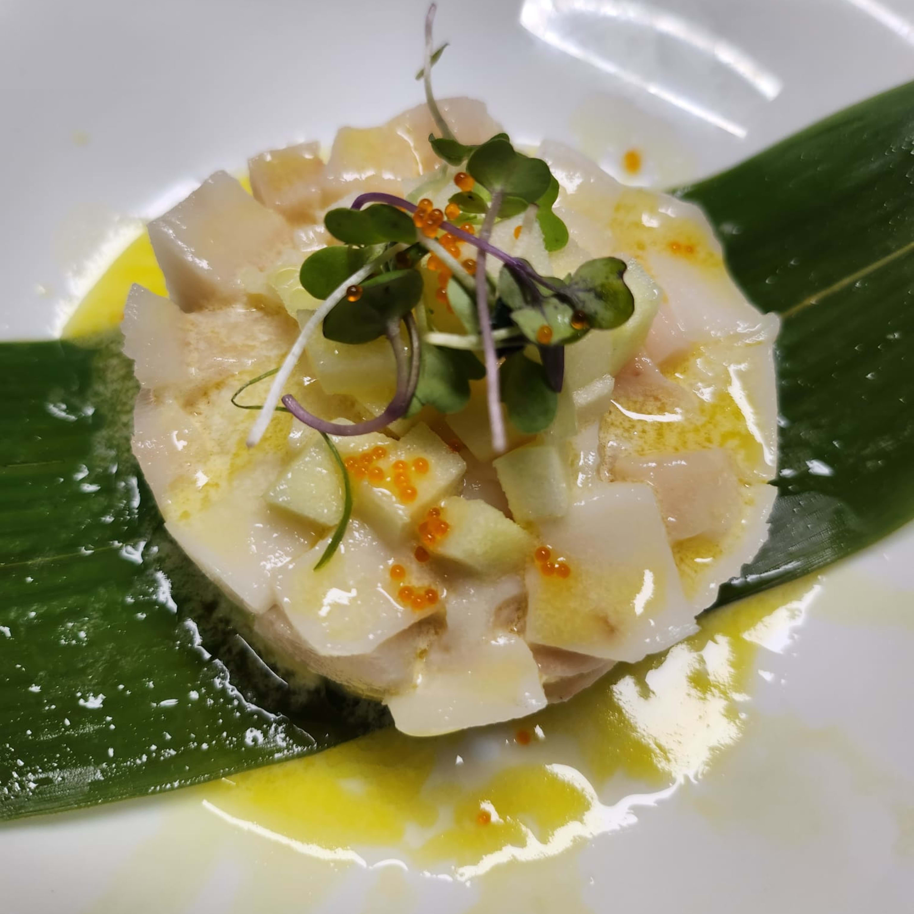 603 TARTAR PEZ MATEQUILLA & AGUACATE & MANZANA / BUTTERFISH TARTAR AVOCADO & APLLE  D