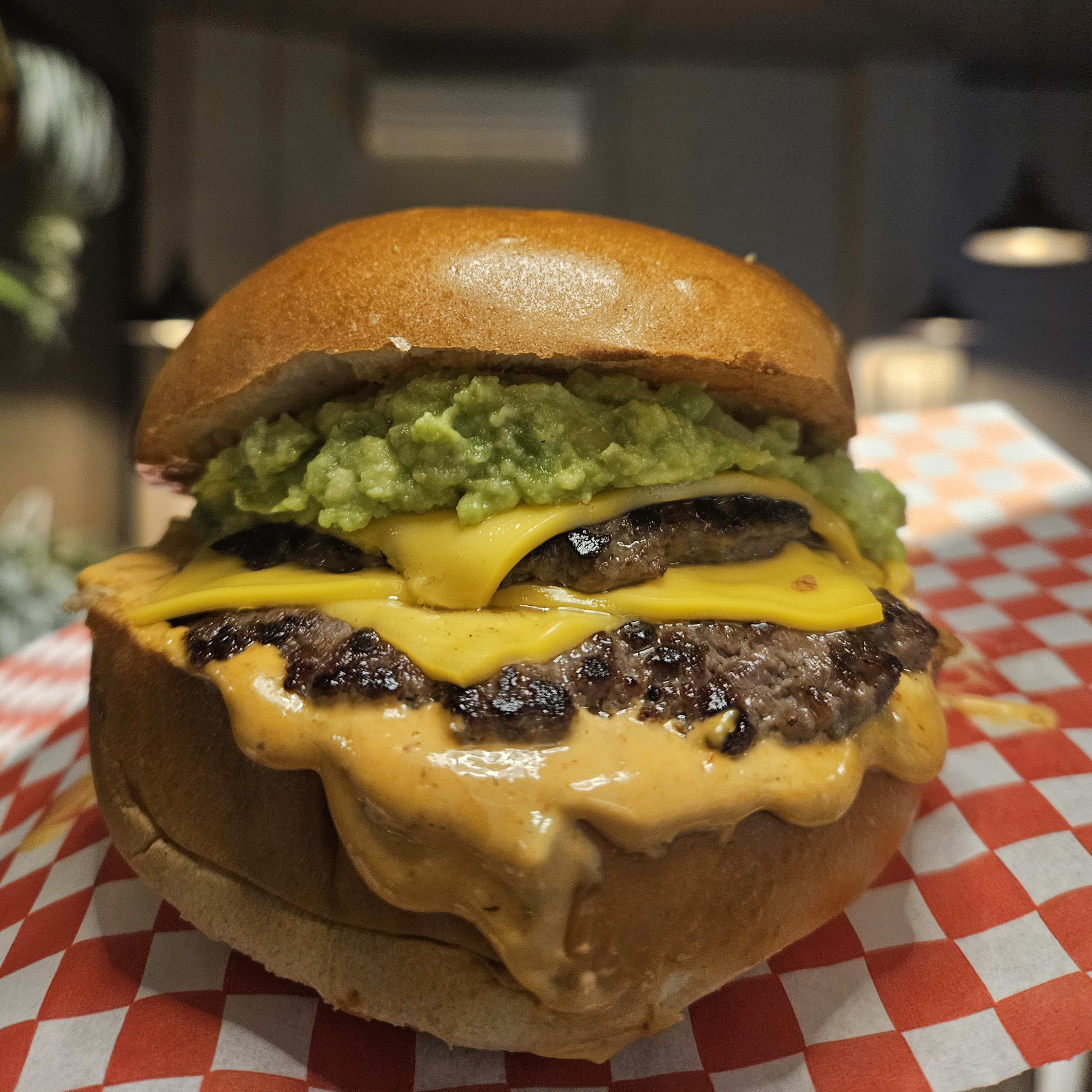 GUACAMOLE BURGER