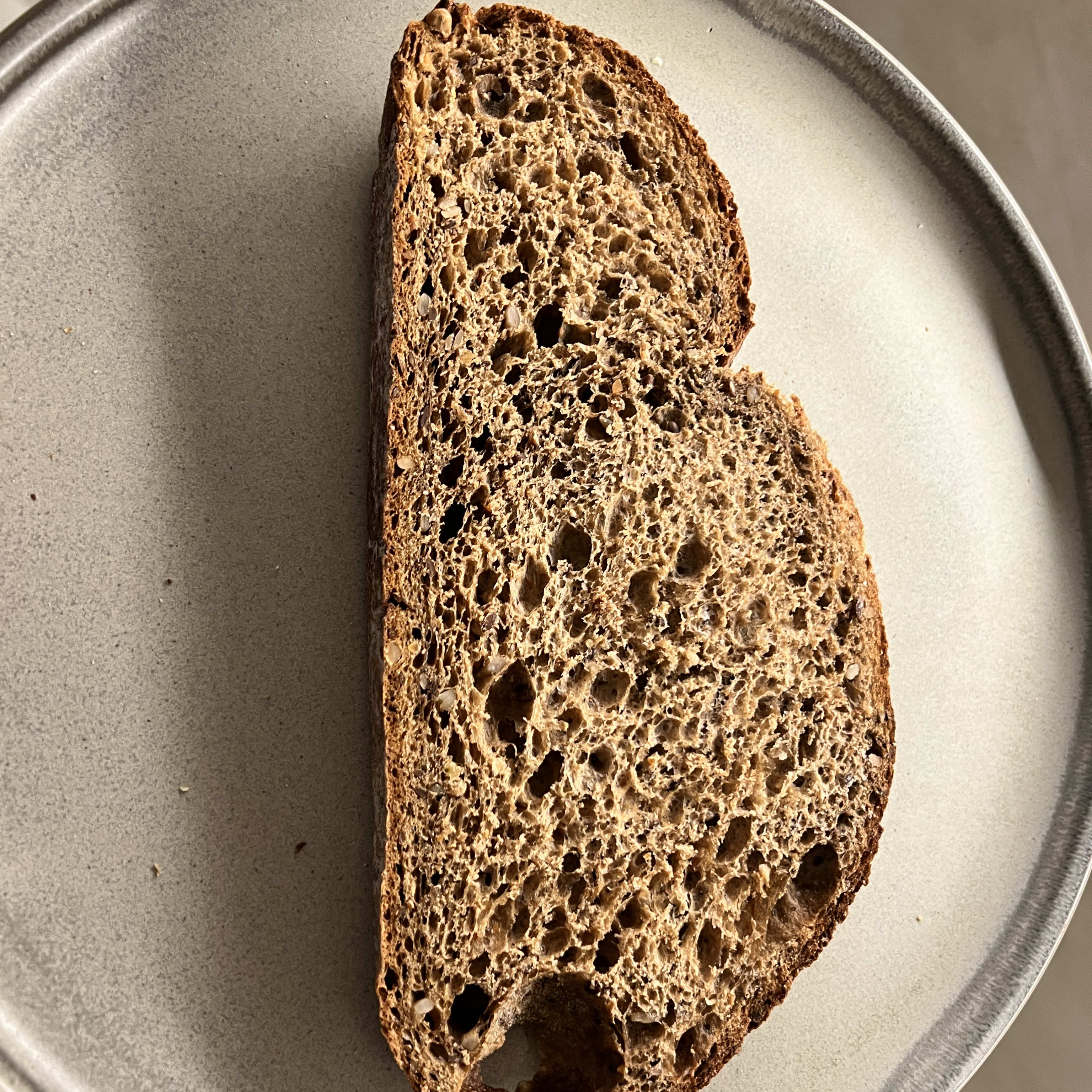 CONFIGURA TU TOSTA: PAN ESPECIAL SEMILLAS