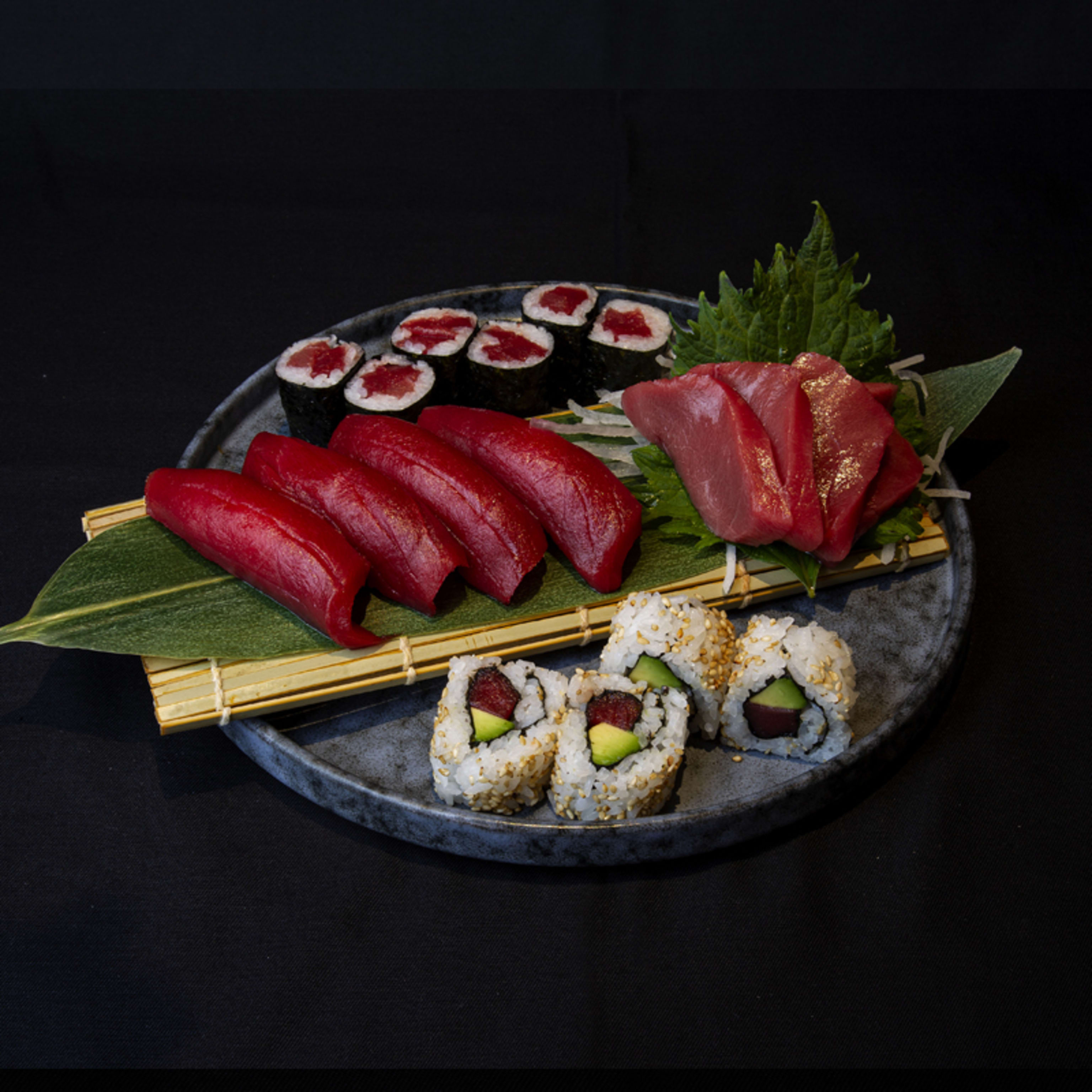 Maguro Moriawase
