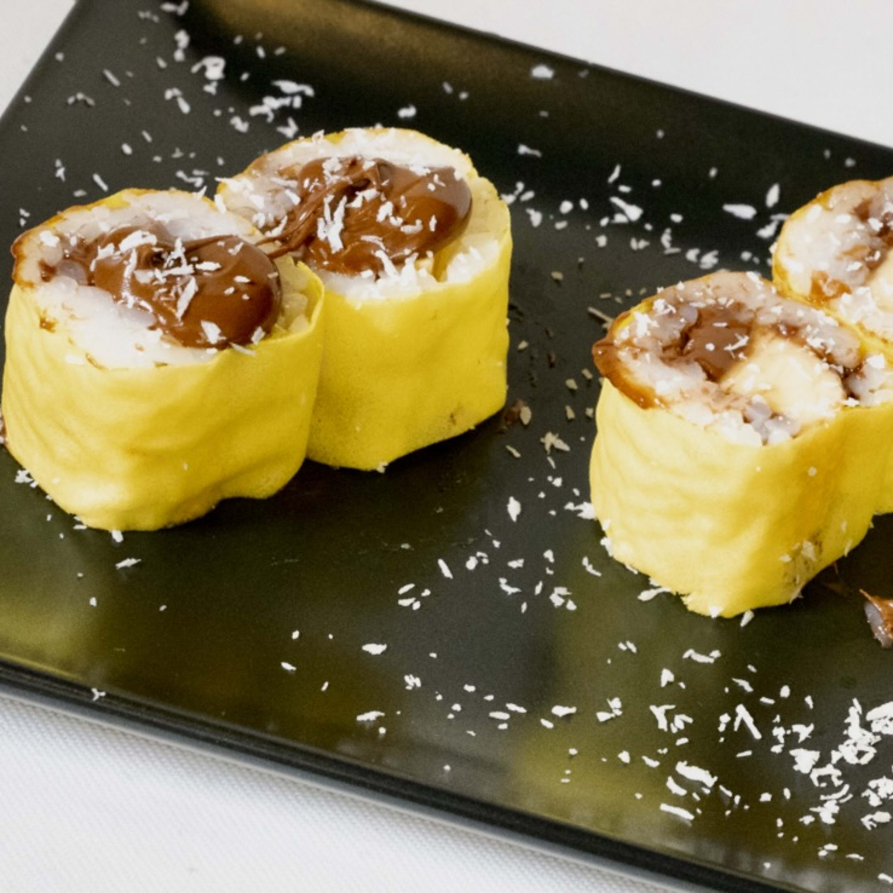 MAKI NUTELLA PLATANO/BANANA  (8 PCS)  D