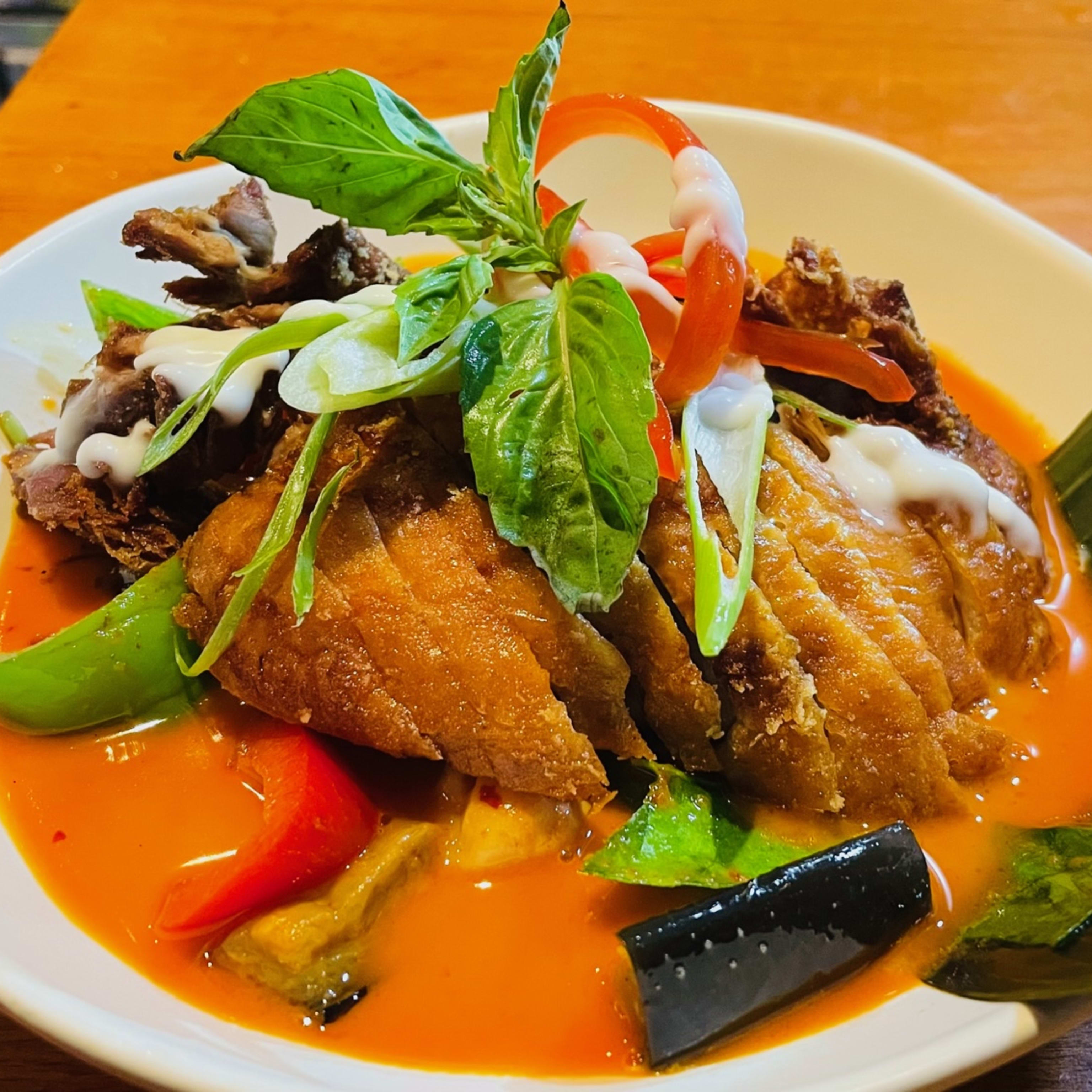 R5. GAENG PHET PED YANG