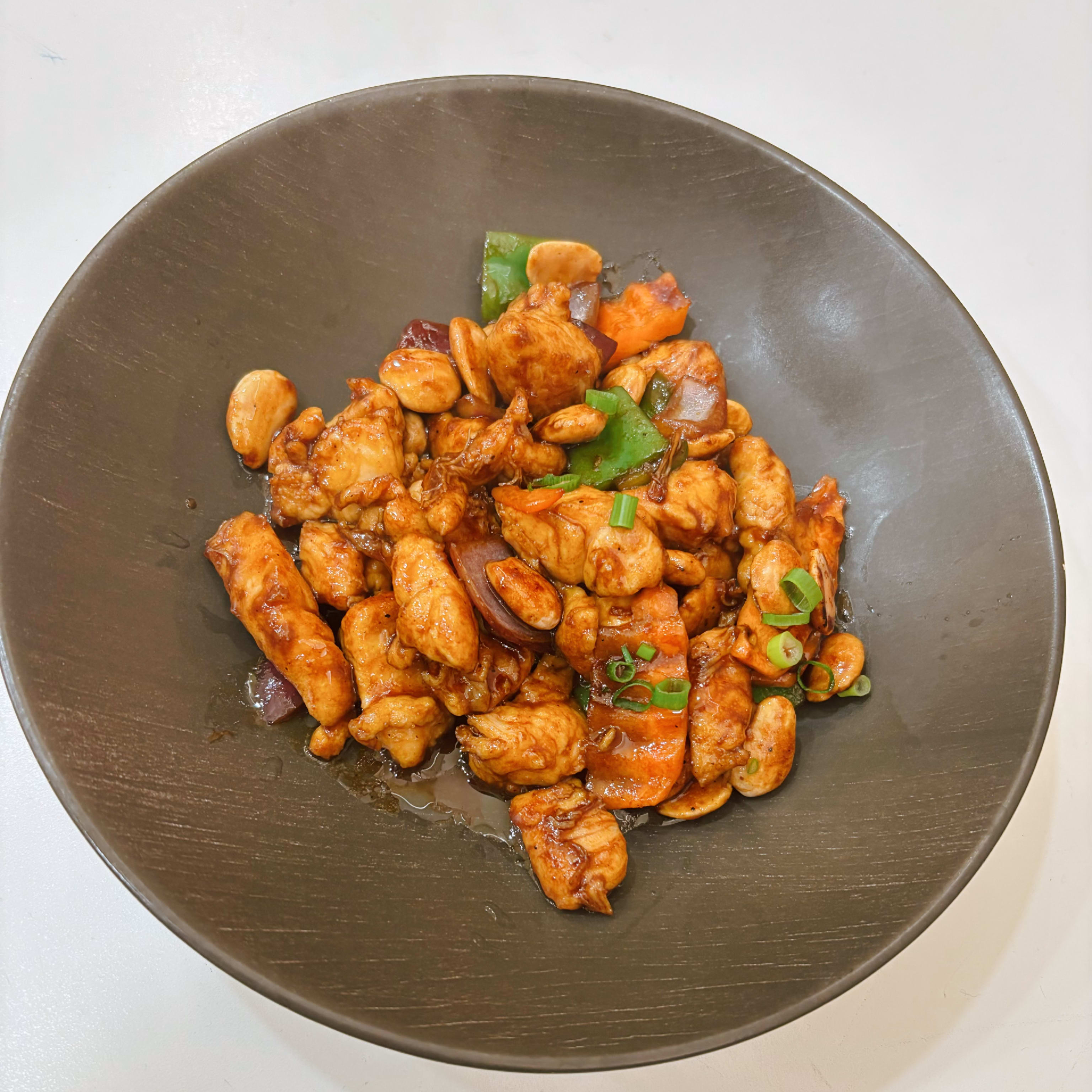 Pollo almendras gongbao