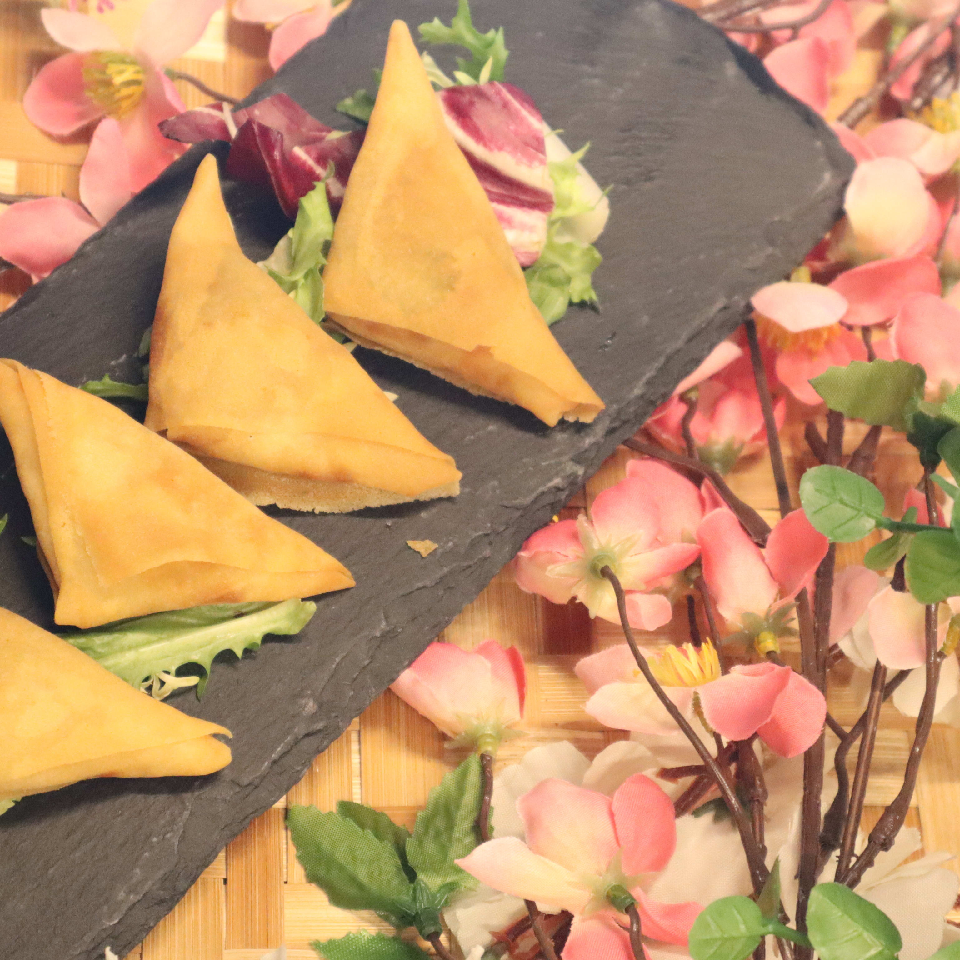 107-SAMOSA (6 PCS)  D