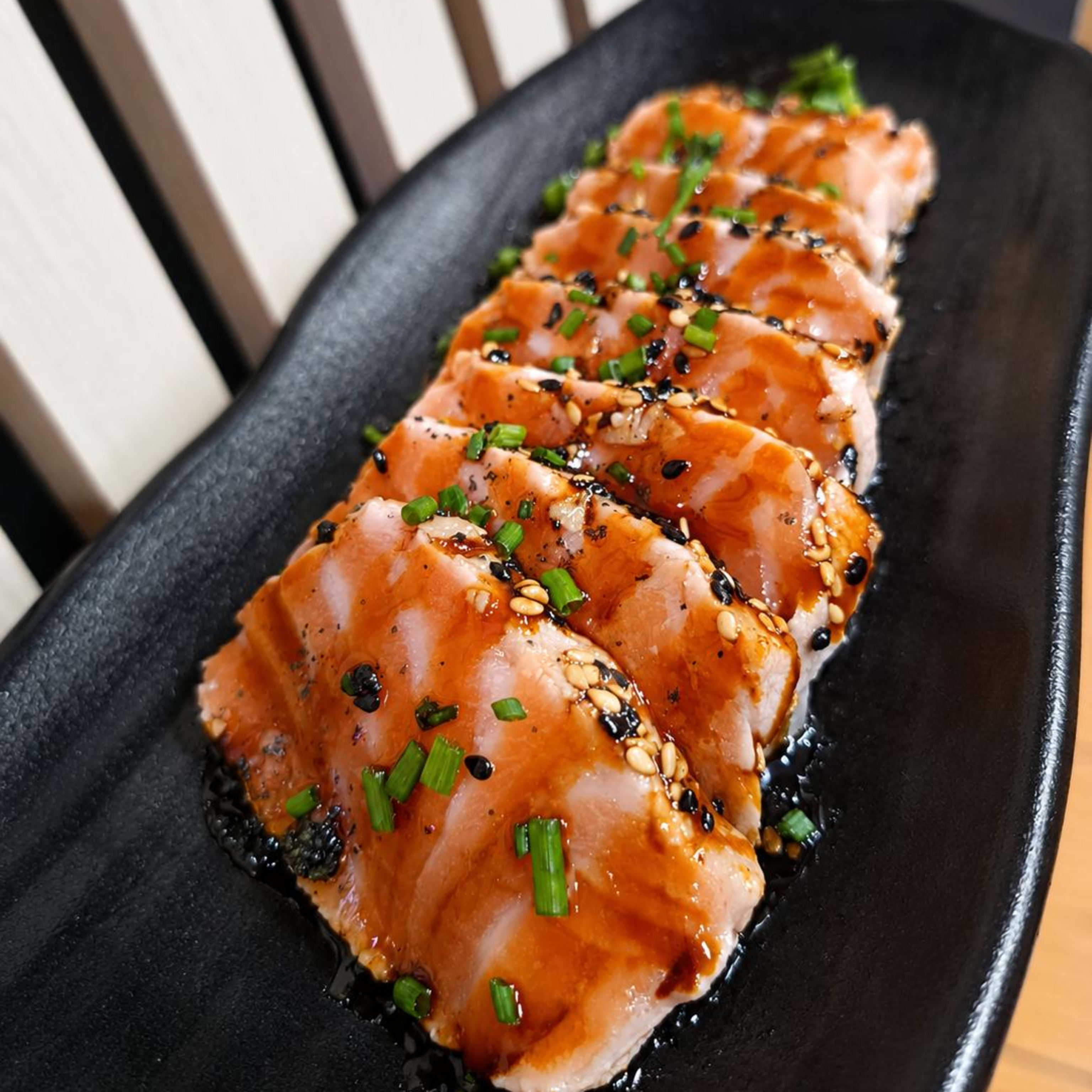 TATAKI SALMÓN