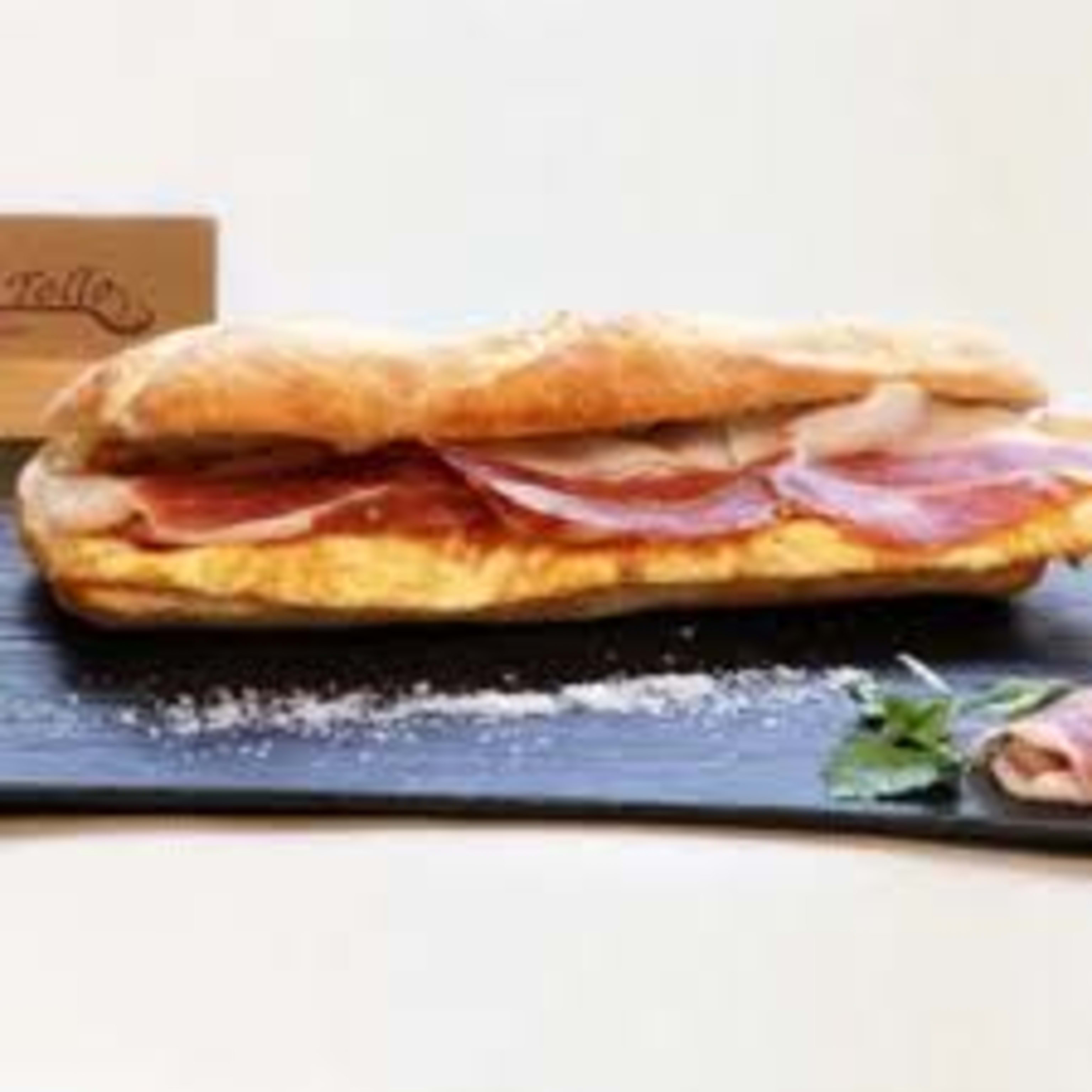 Tortilla con jamón ibérico