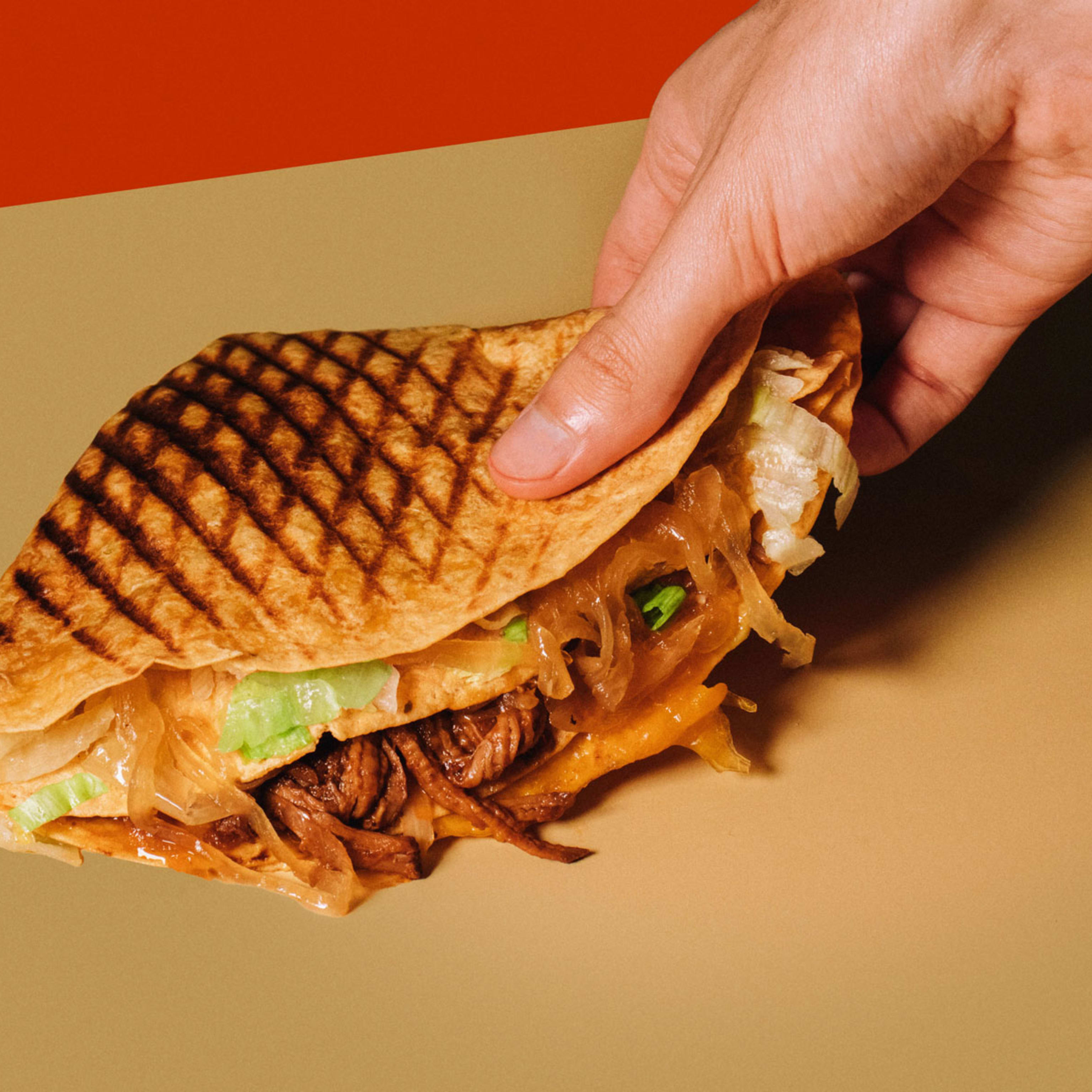 TACO DEL DÍA CON BEBIDA 