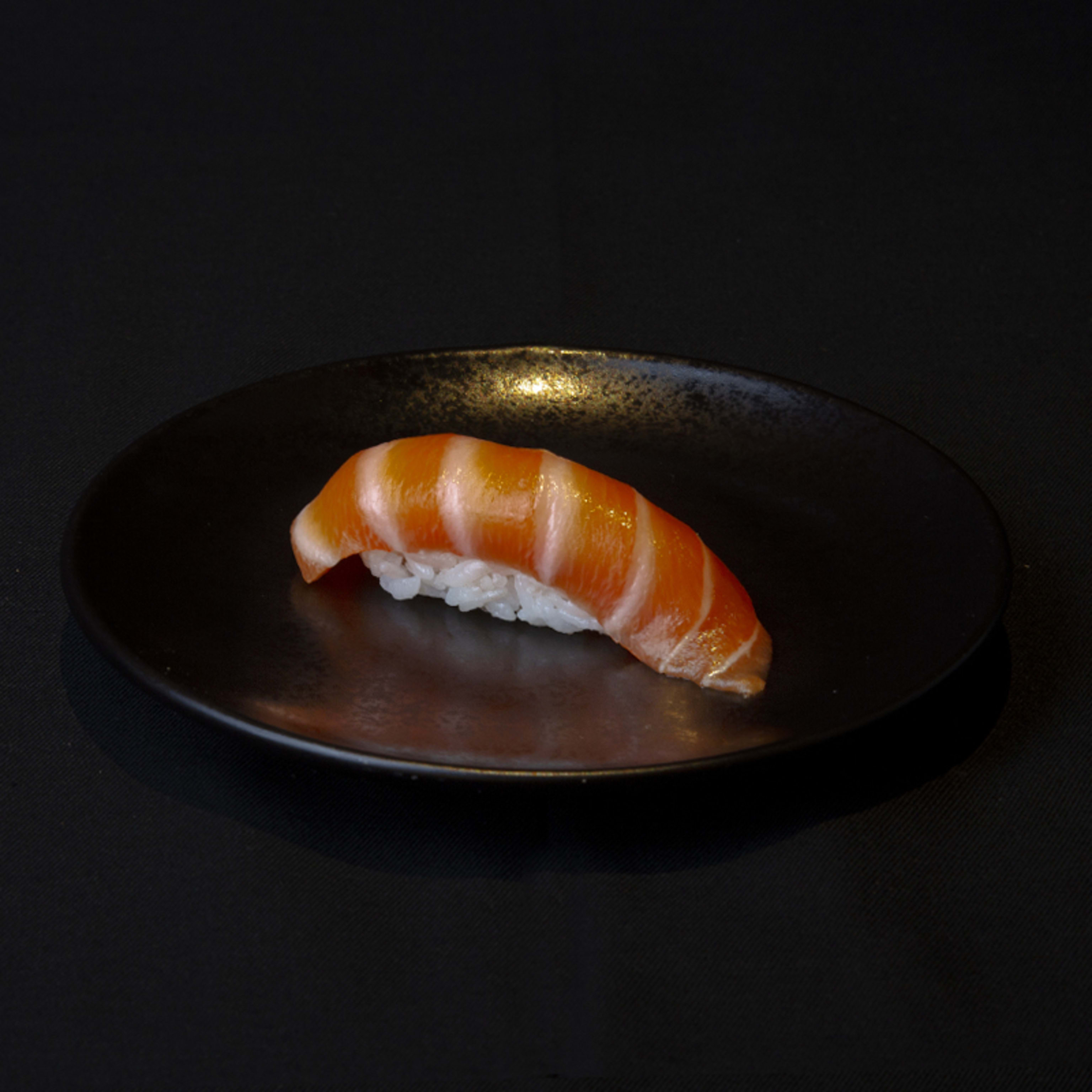 Nigiri de Salmón