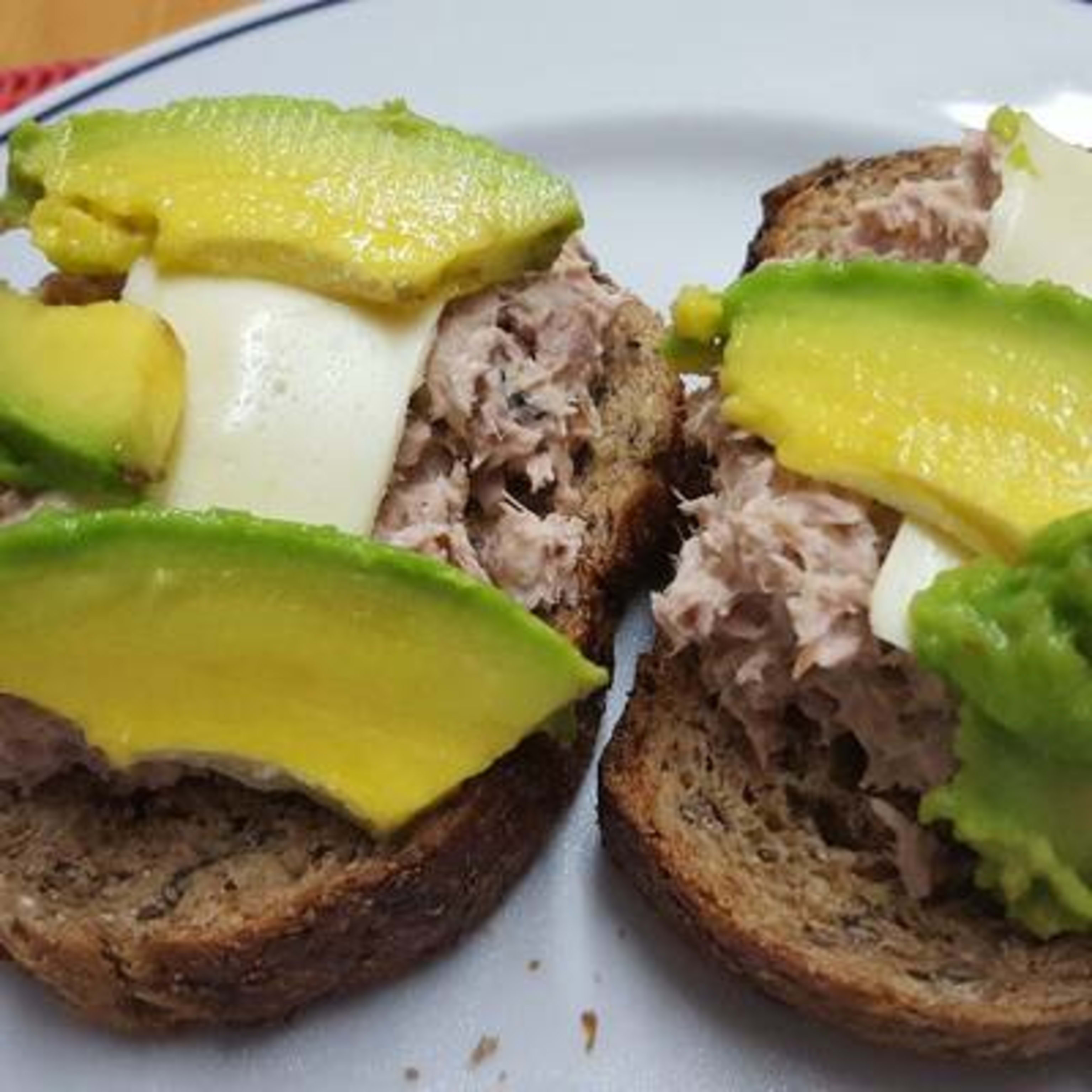 C. TUNA, FRESH CHEESE AND AVOCADO