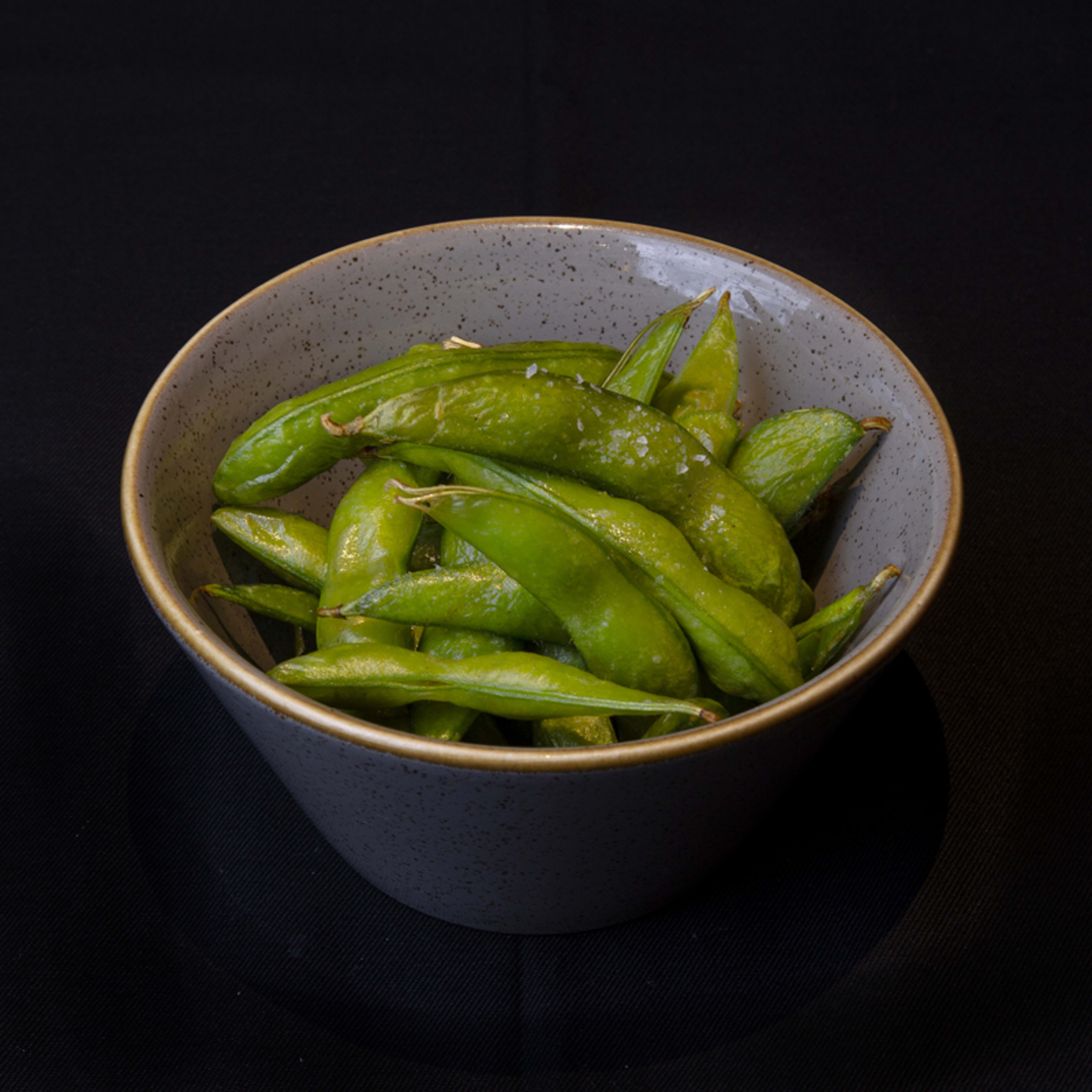 Edamame trufado