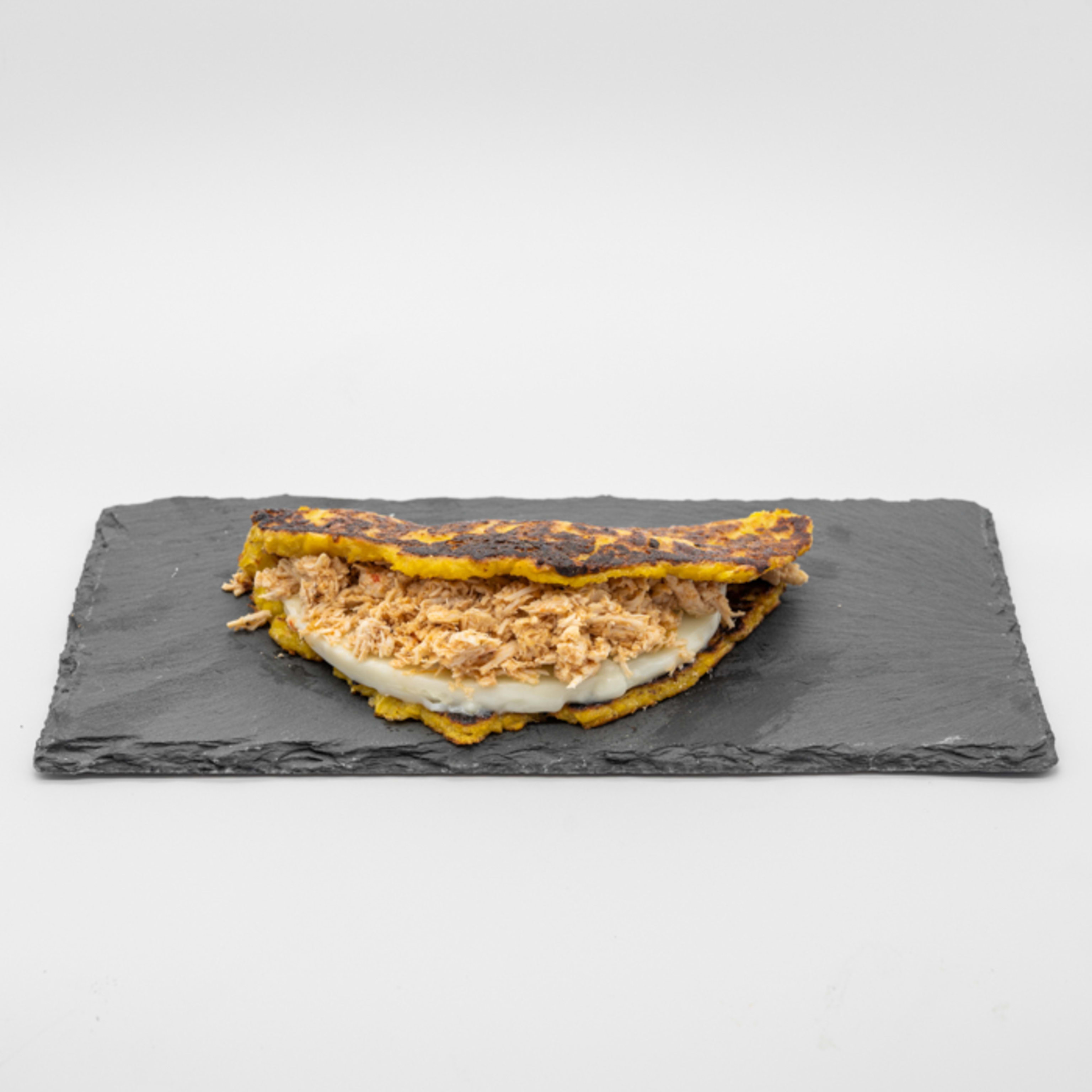 Cachapa con Queso & Pollo
