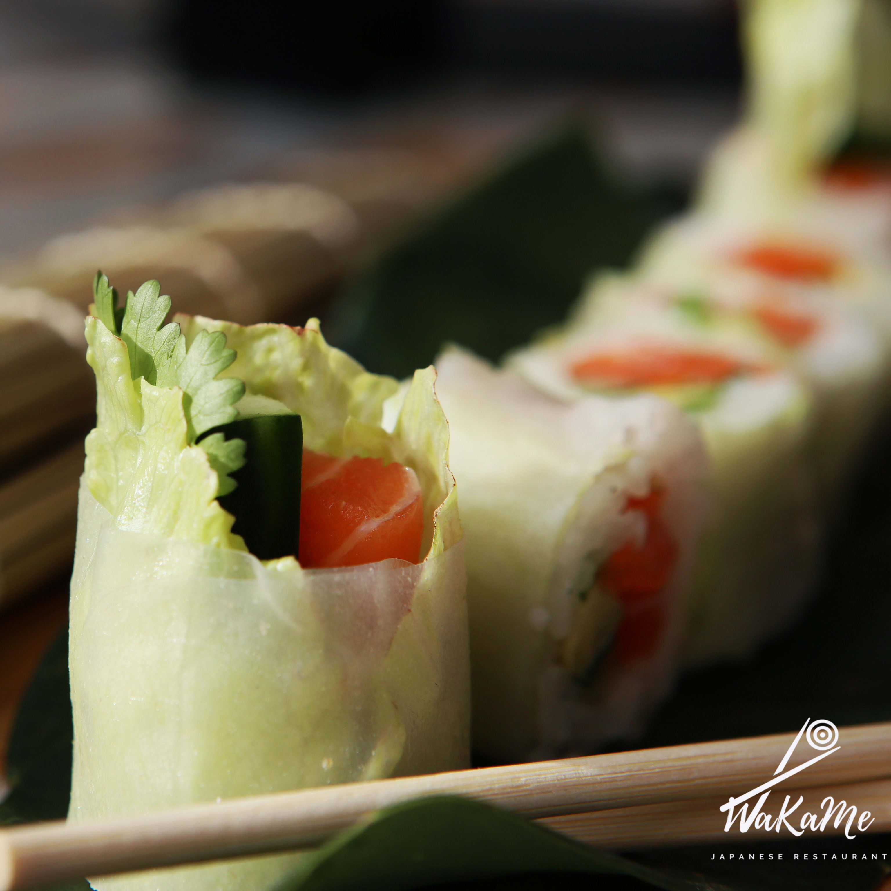 926-GREEN SALMON ROLL (8 PCS)  D