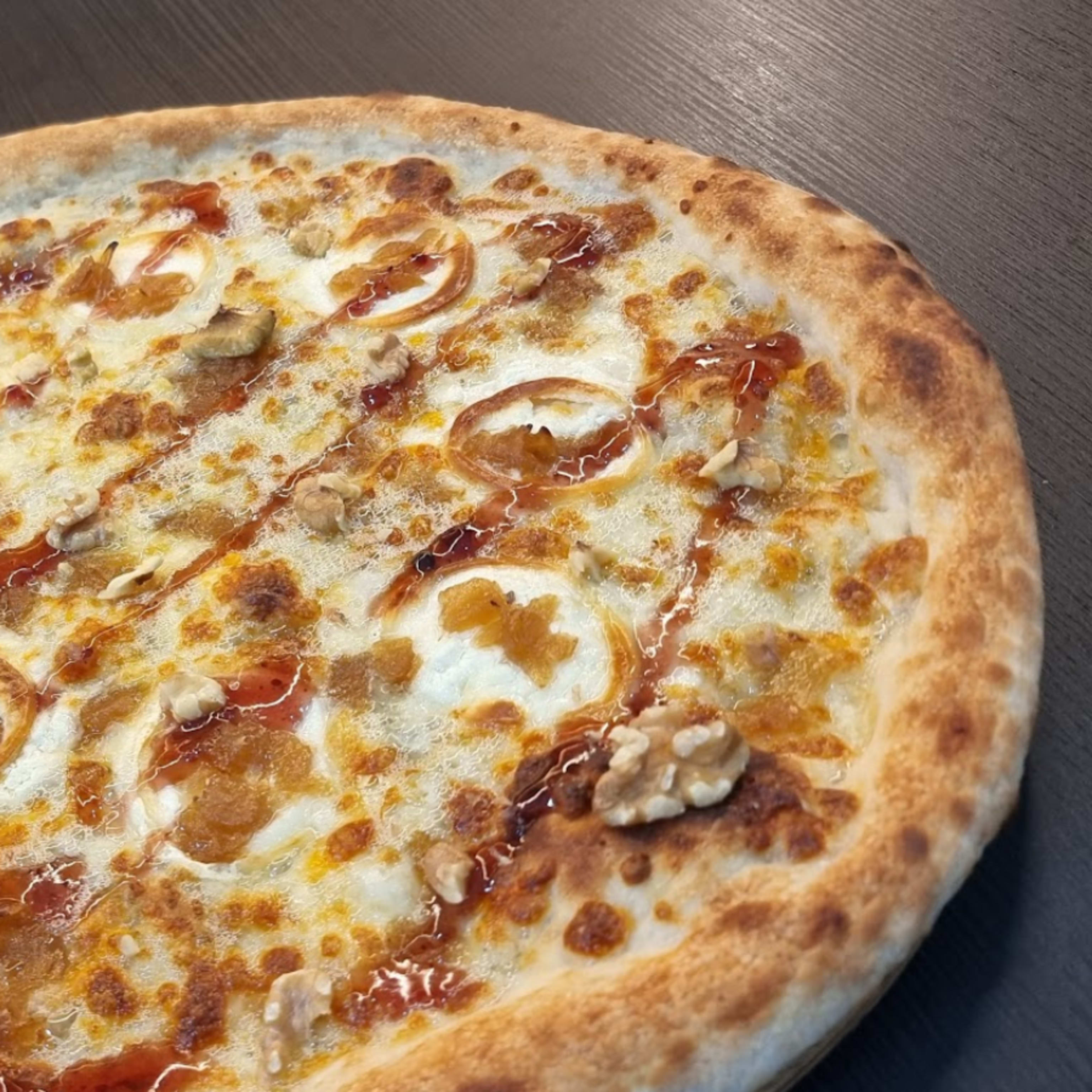 Pizza Rulo de Cabra