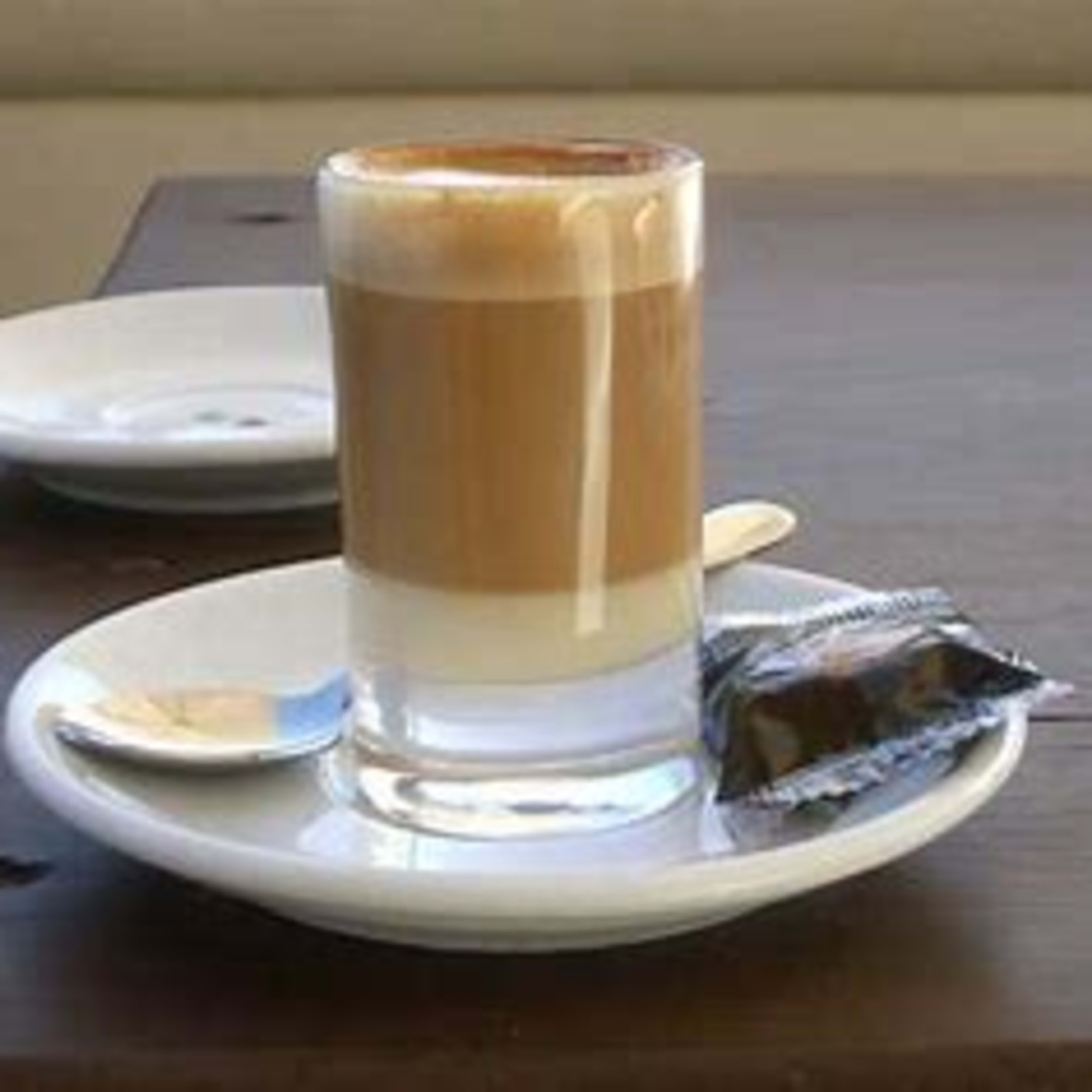 LECHE Y LECHE CORTO