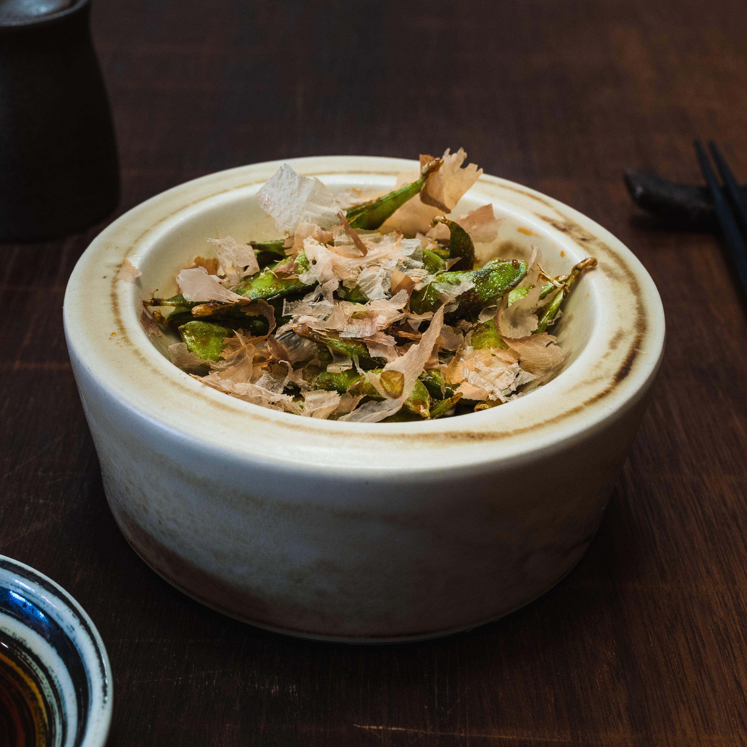 EDAMAME CON SALSA PICANTE