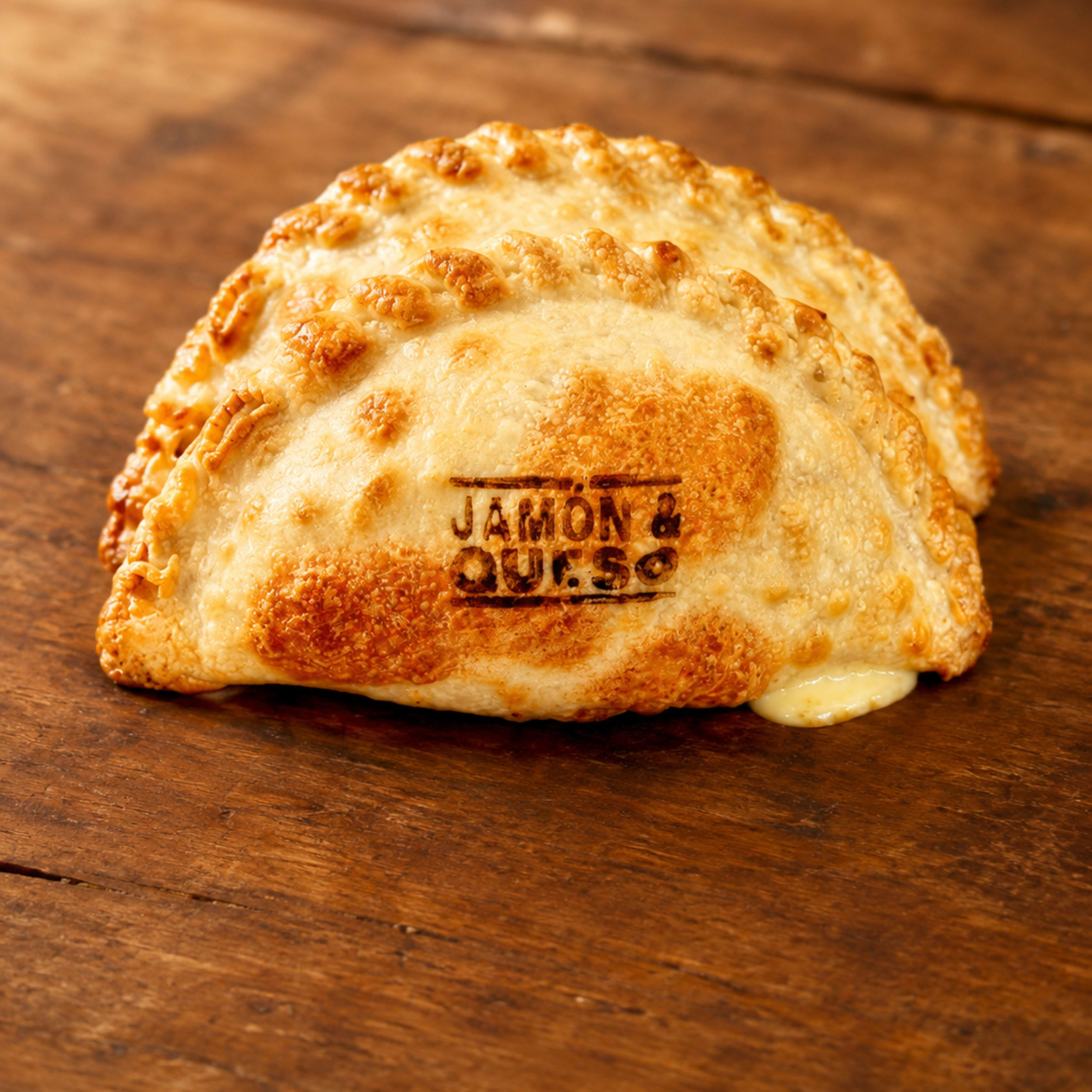 Empanadilla Jamón Y Queso