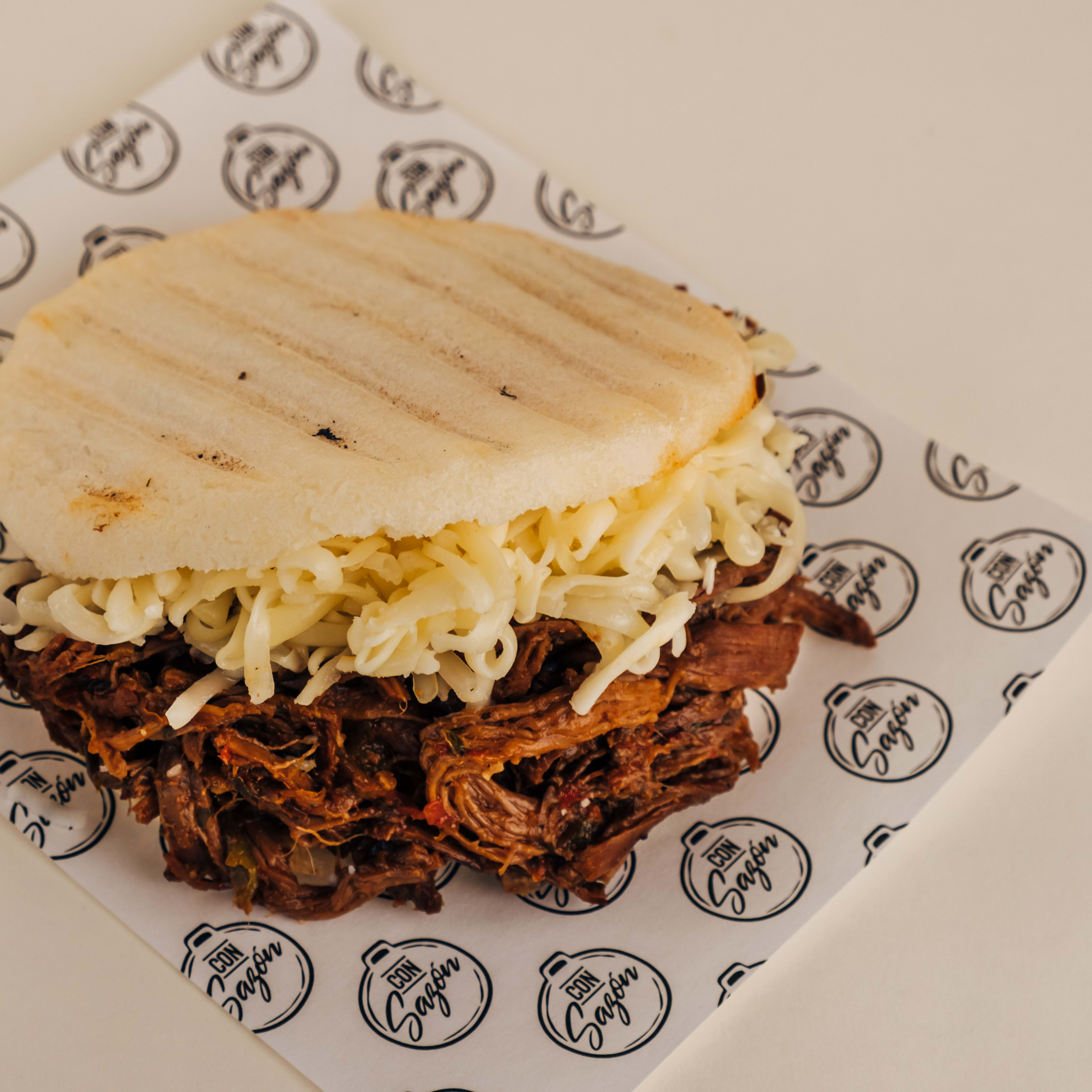Arepa Pelúa