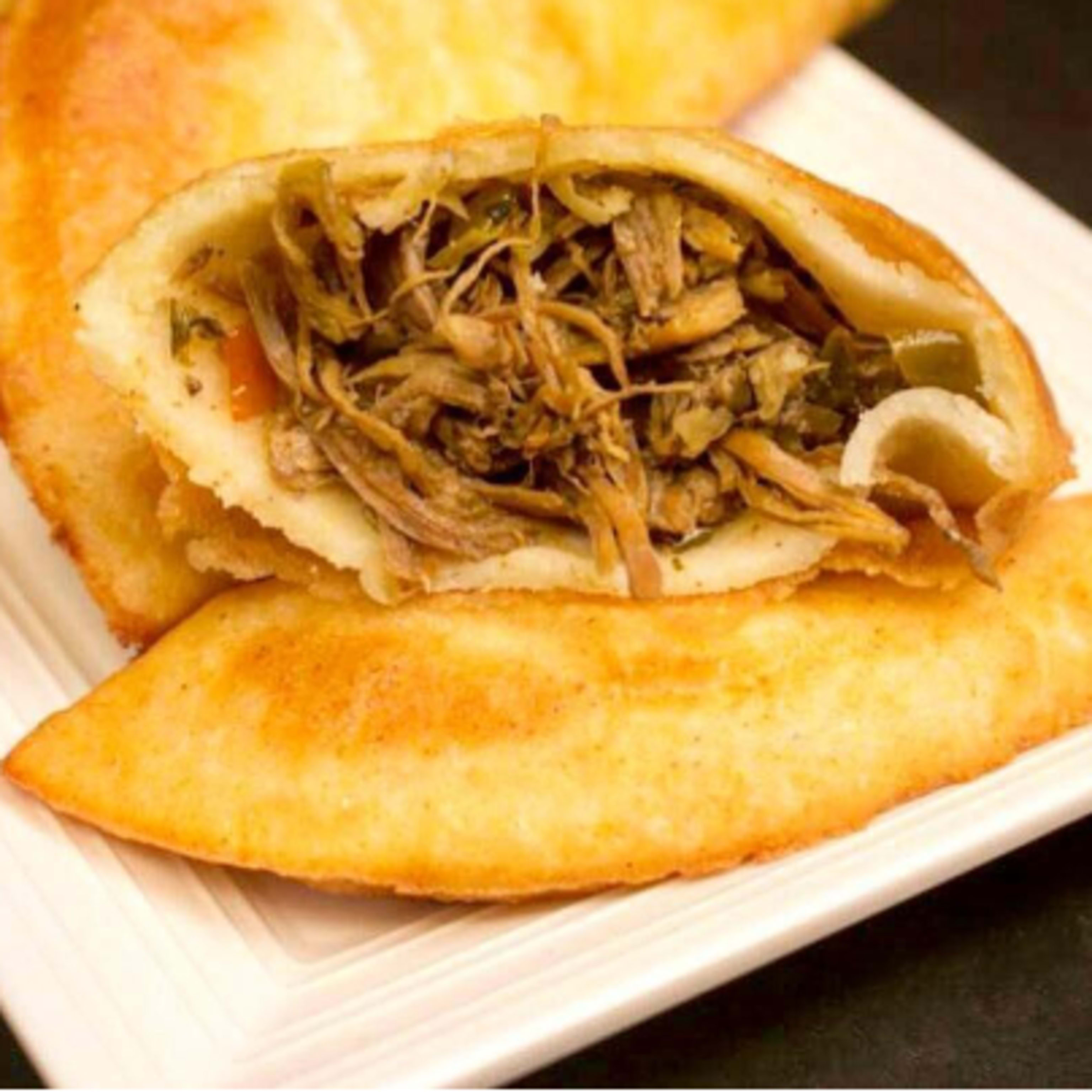 Empanada De Mechada
