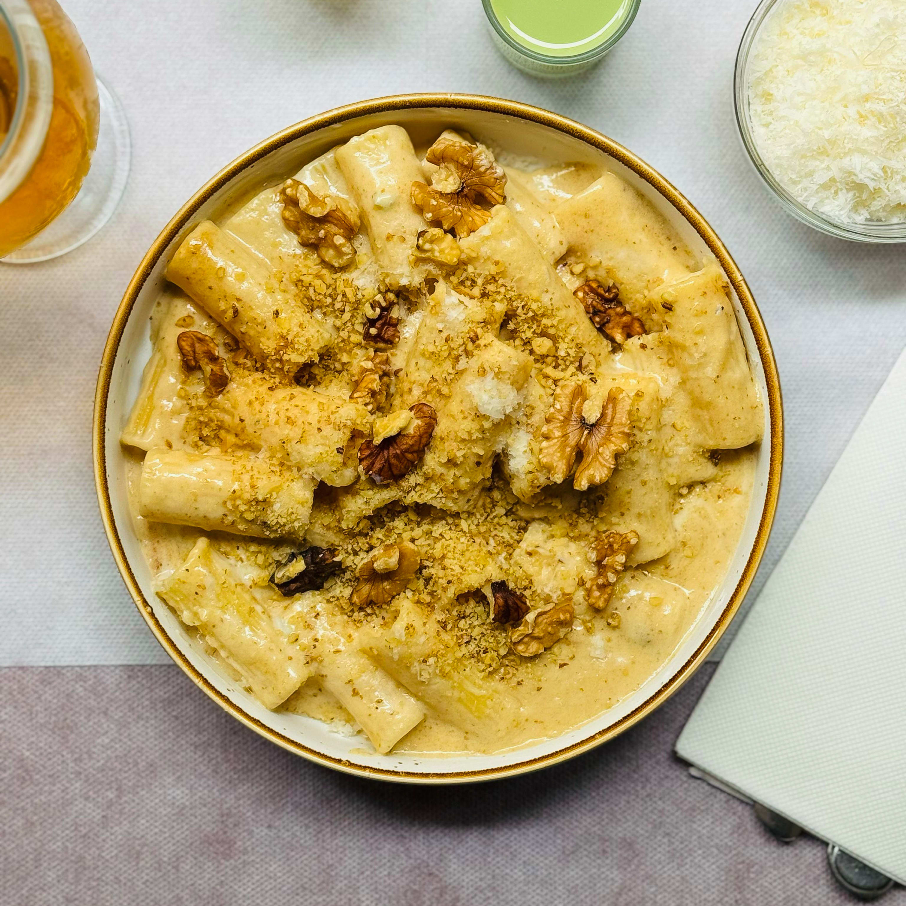 Gorgonzola, noci e pere