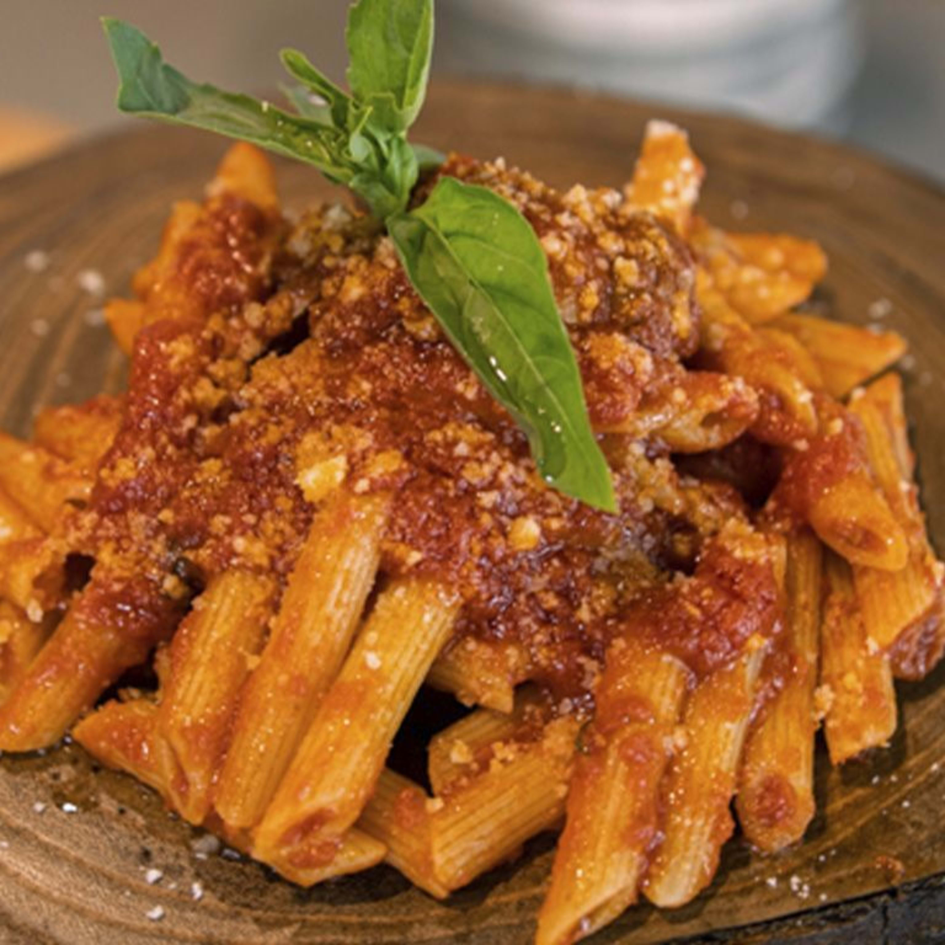 Penne al pomodoro fresco