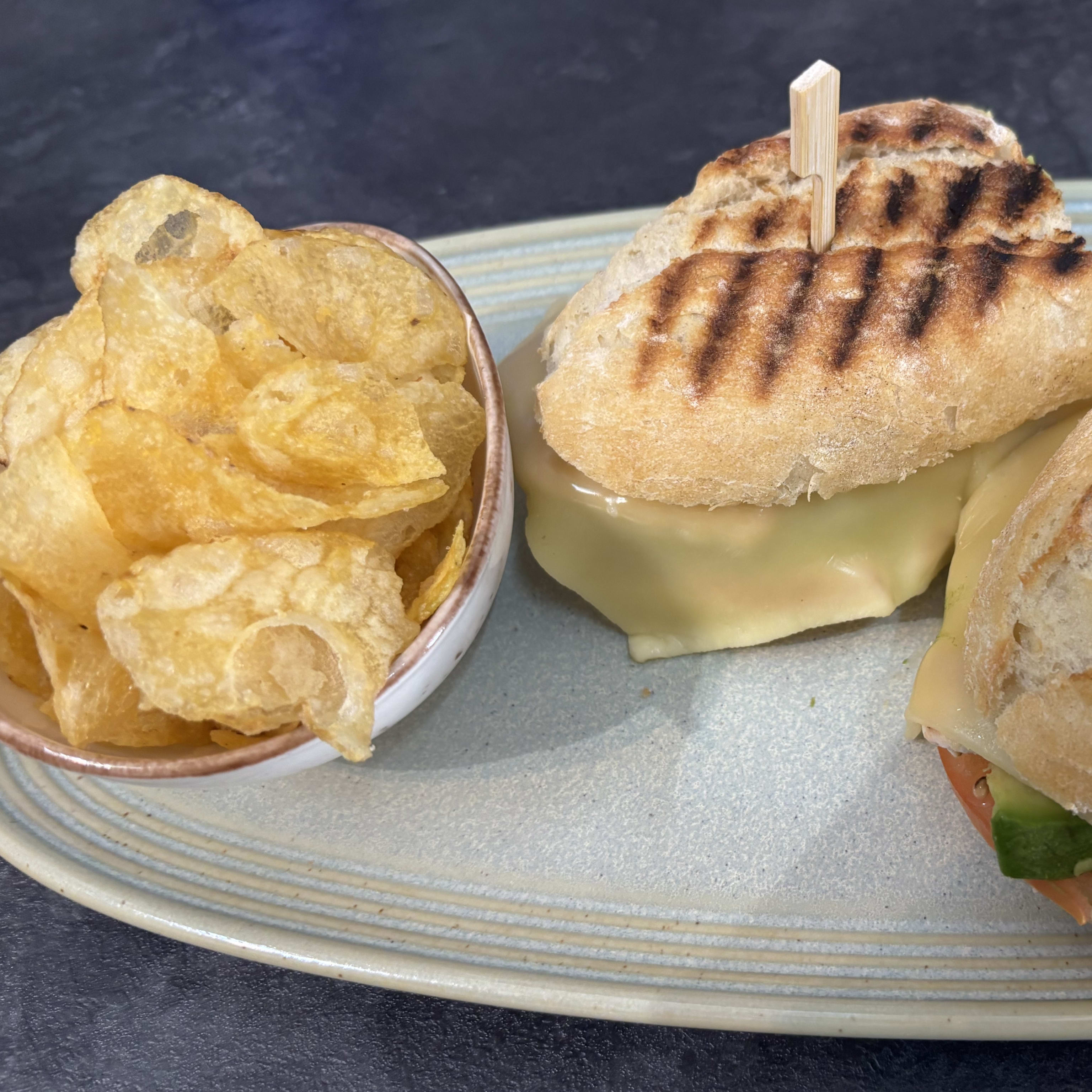 Sándwich grill de Pollo