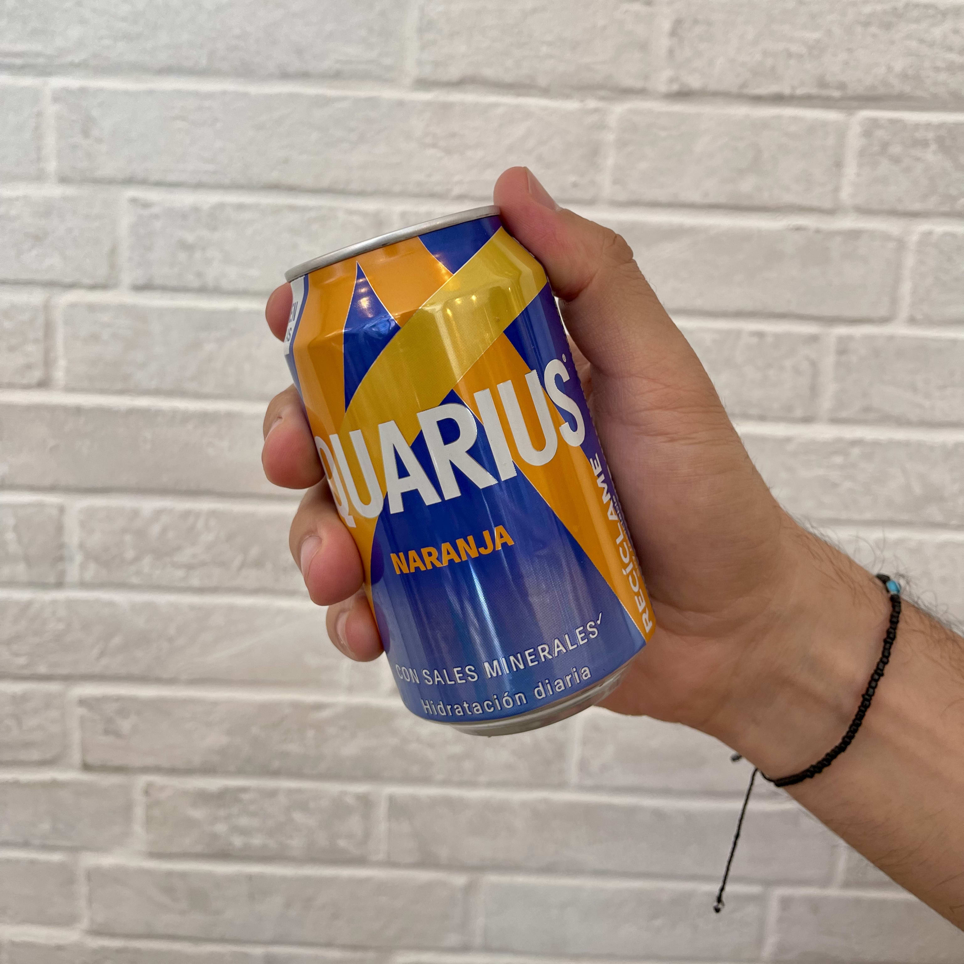 Aquarius naranja