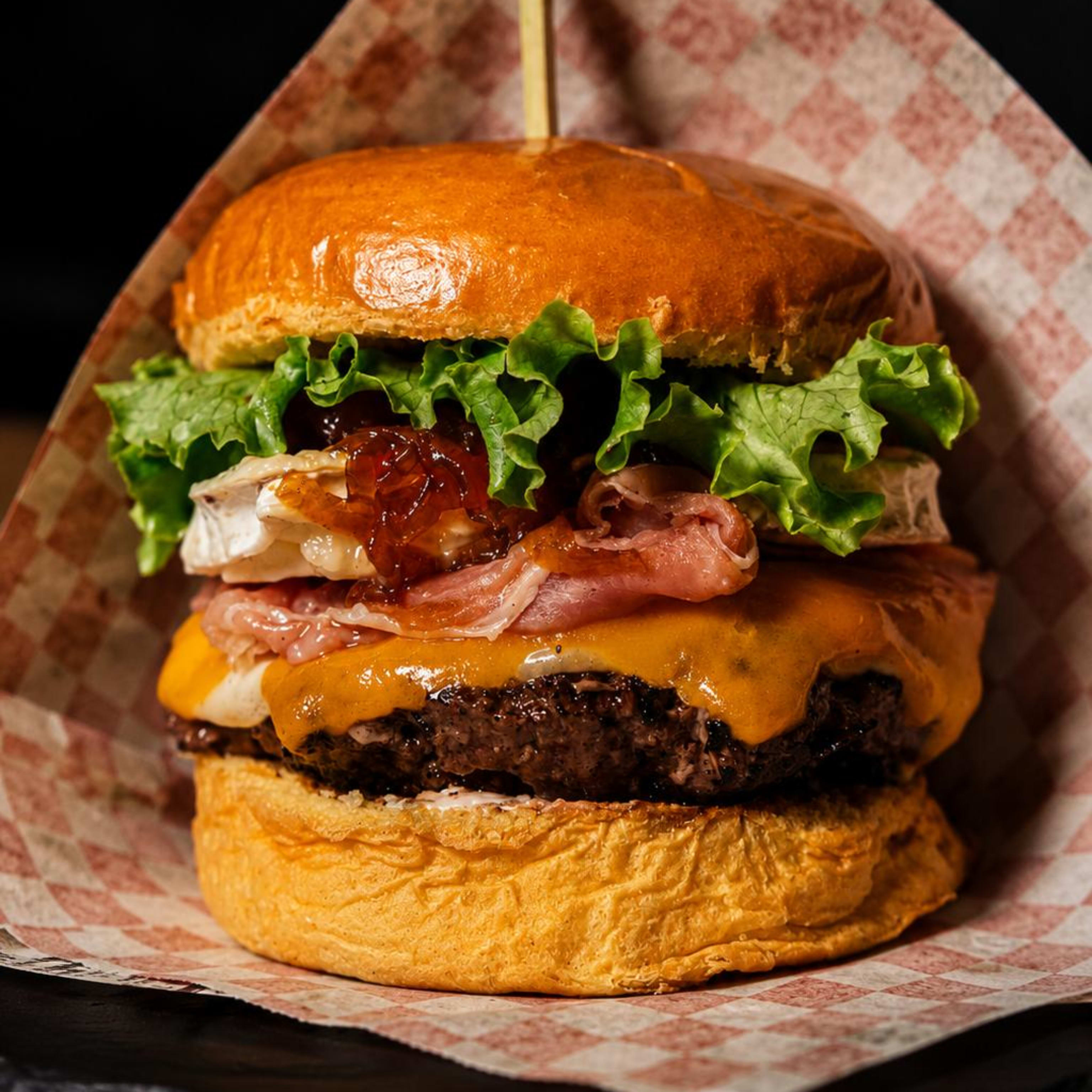 SUPER CHEESE BURGER