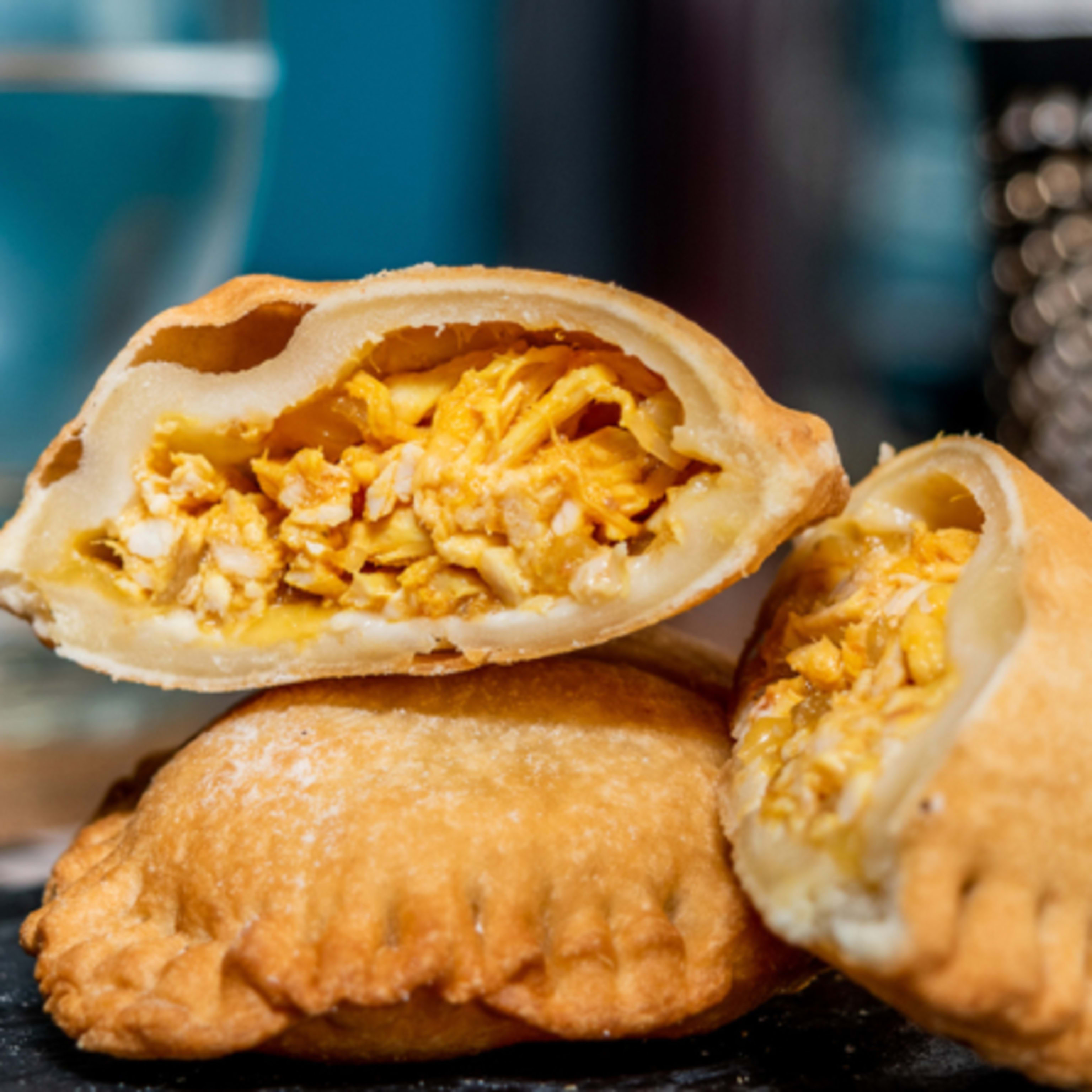 Pastelito De Pollo