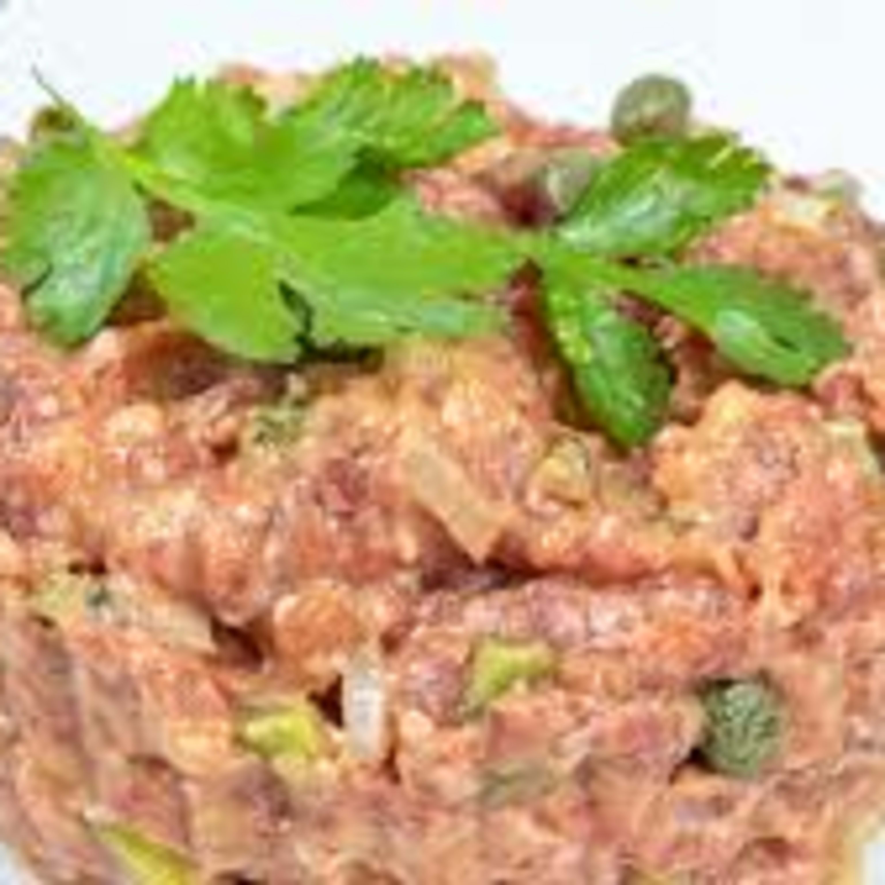 Steak tartar marinado (carne vacuno)