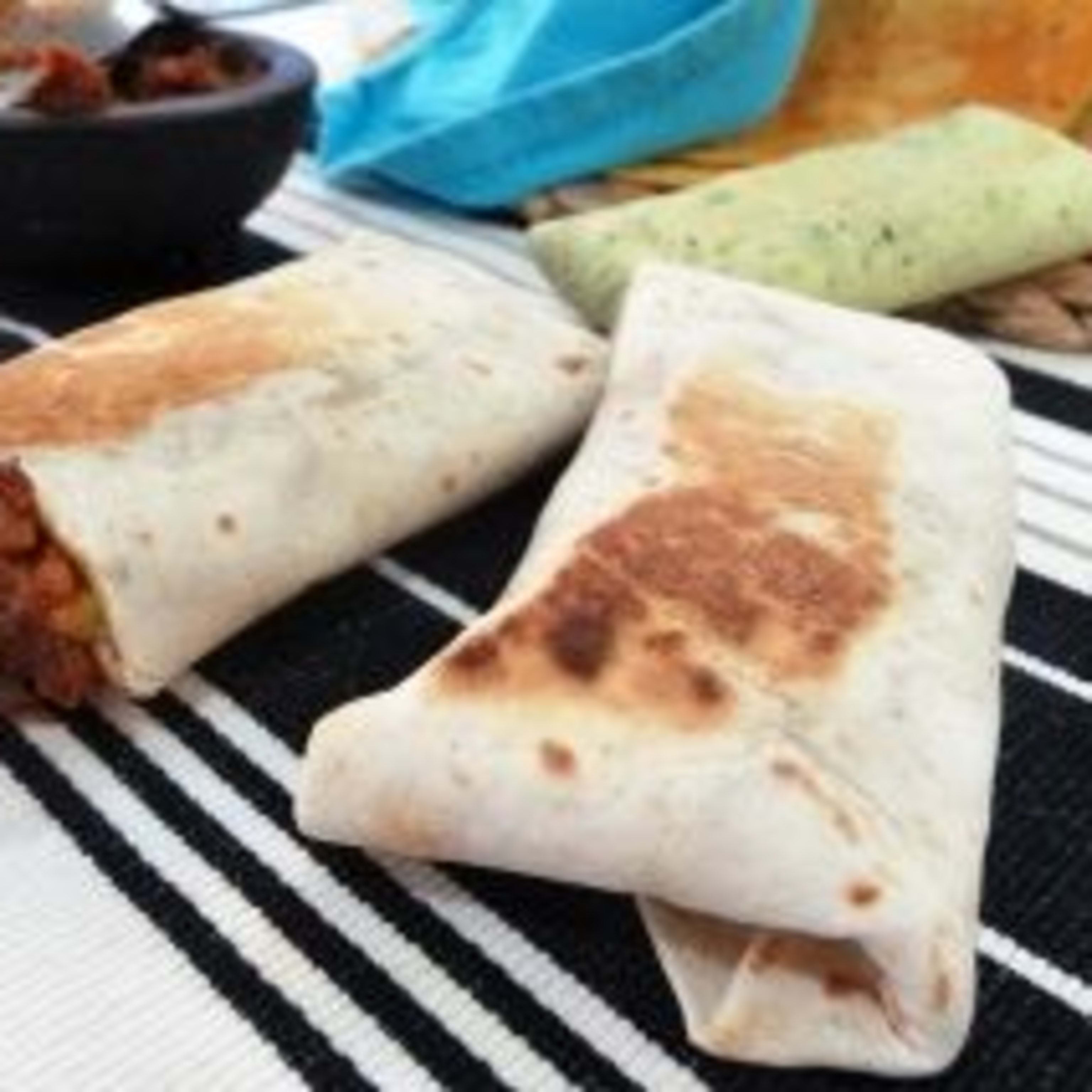 Burrito chile, carne, frijoles
