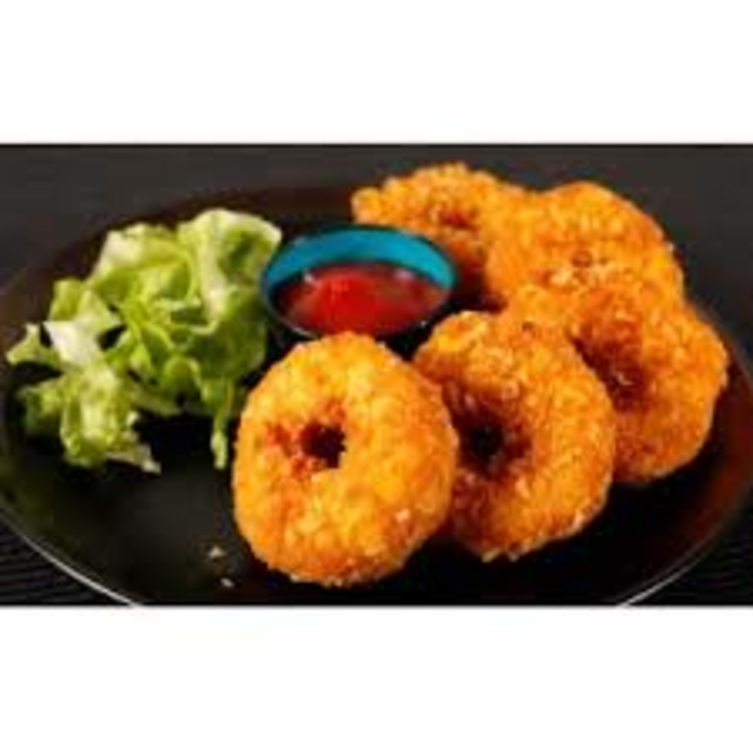 Aros rellenos de pollo y envoltura crujiente
