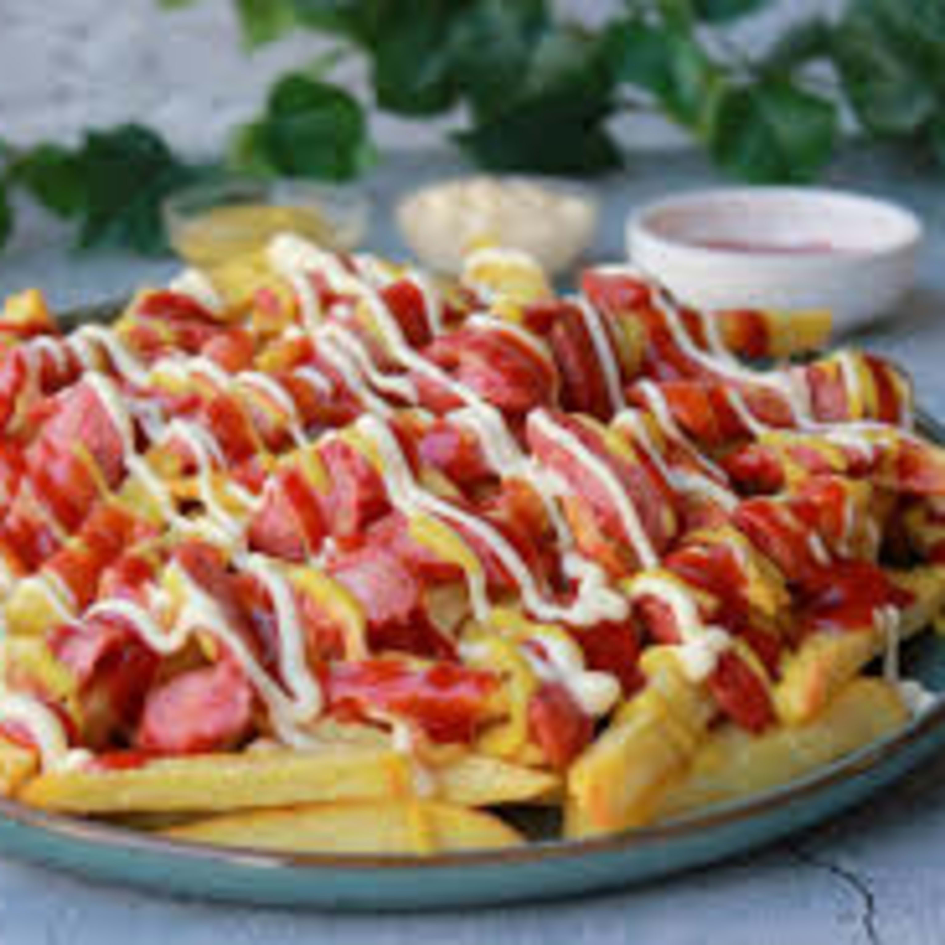SALCHIPAPAS