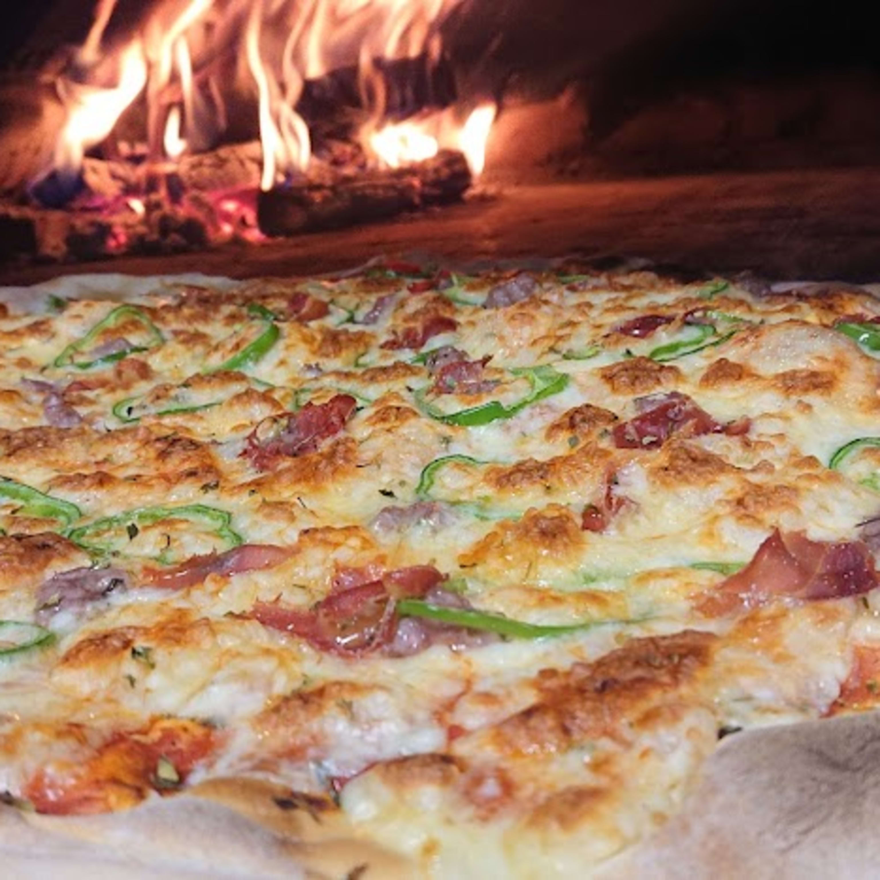 SERRANITA: GREEN PEPPER + HAM + MINCE MEAT