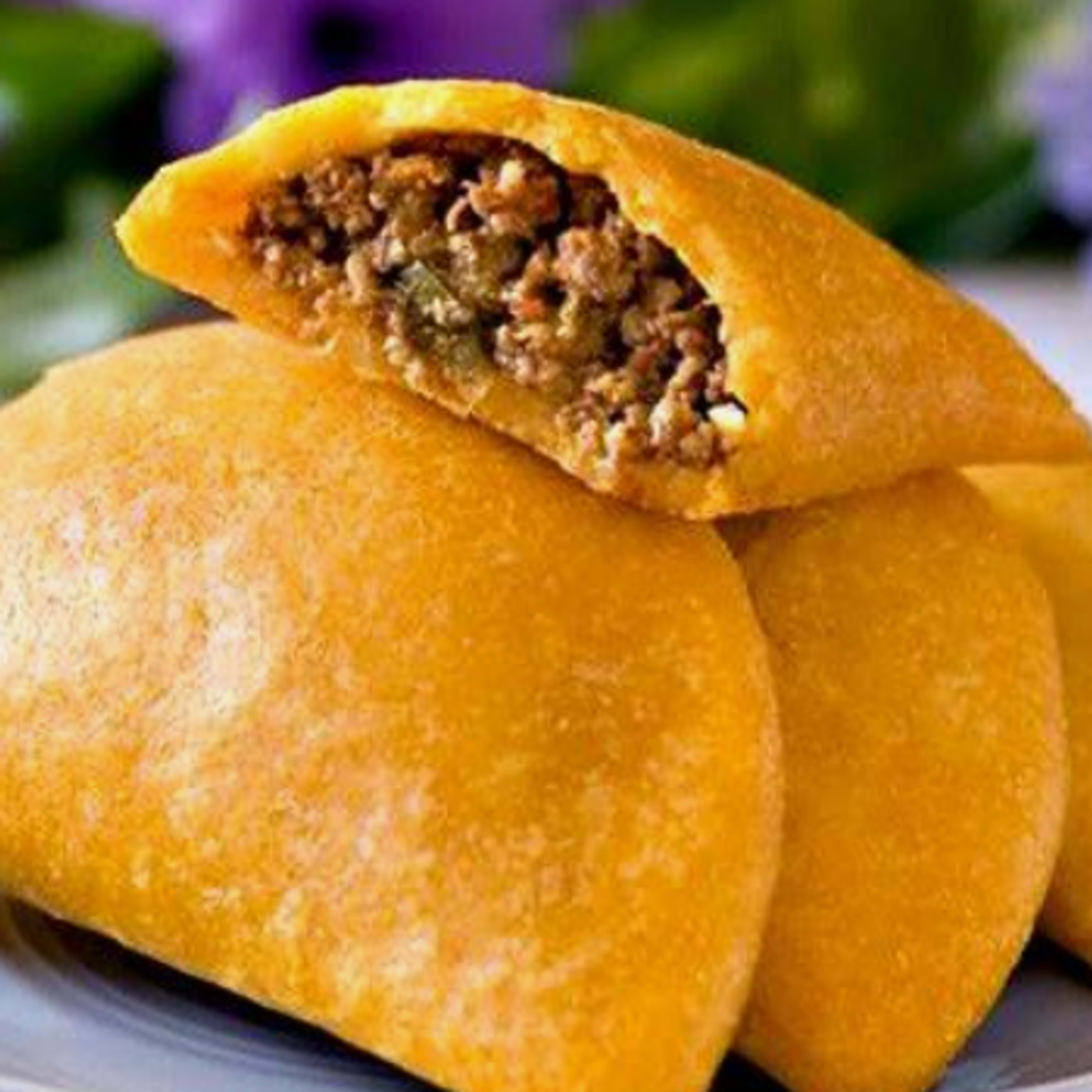 Empanada De Carne Picada