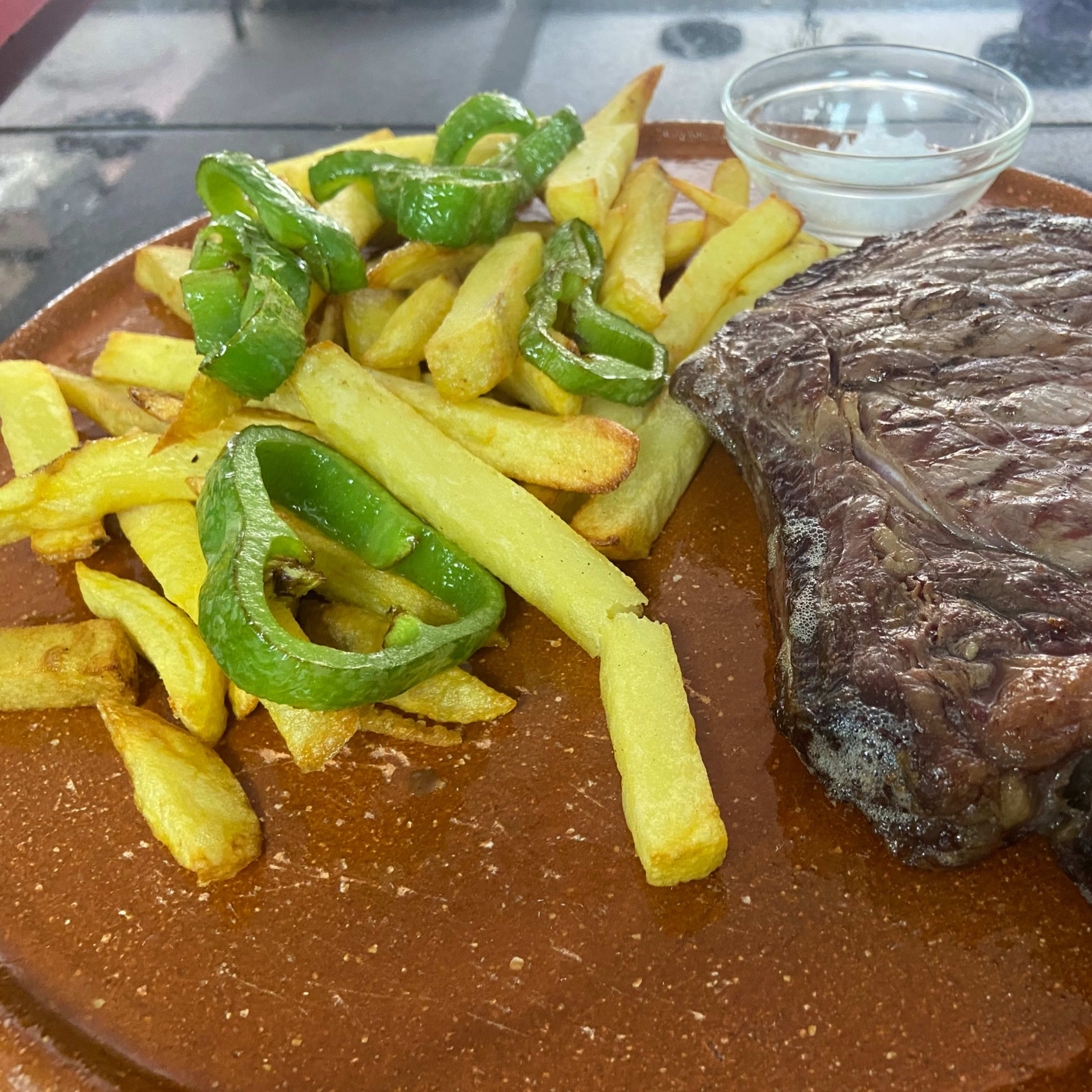 ENTRECOT O LOMO BAJO DE VACA PREMIUM DRY AGED(APROX ENTRE 400G Y 500G)