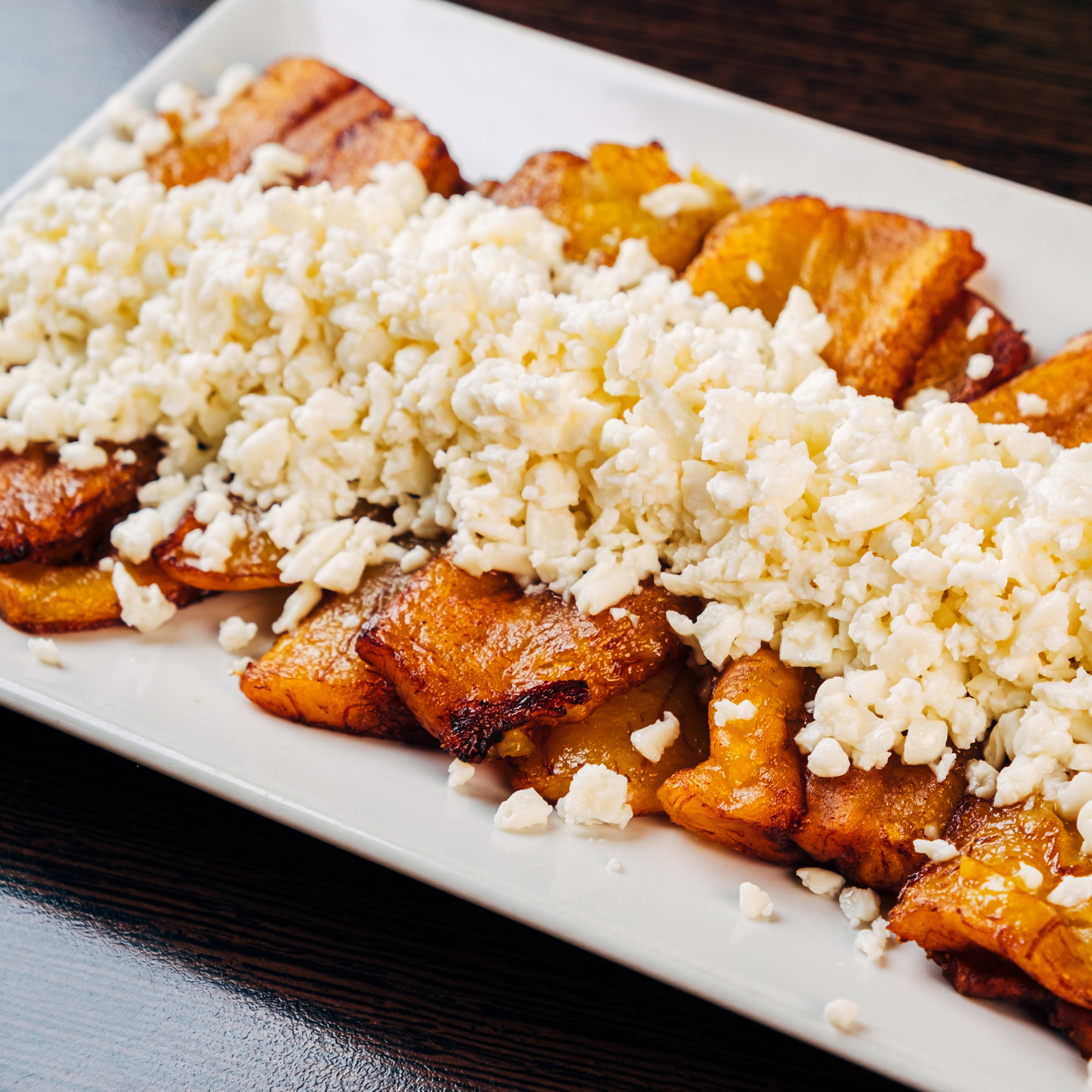 Ración de Plátano Macho Maduro frito con queso