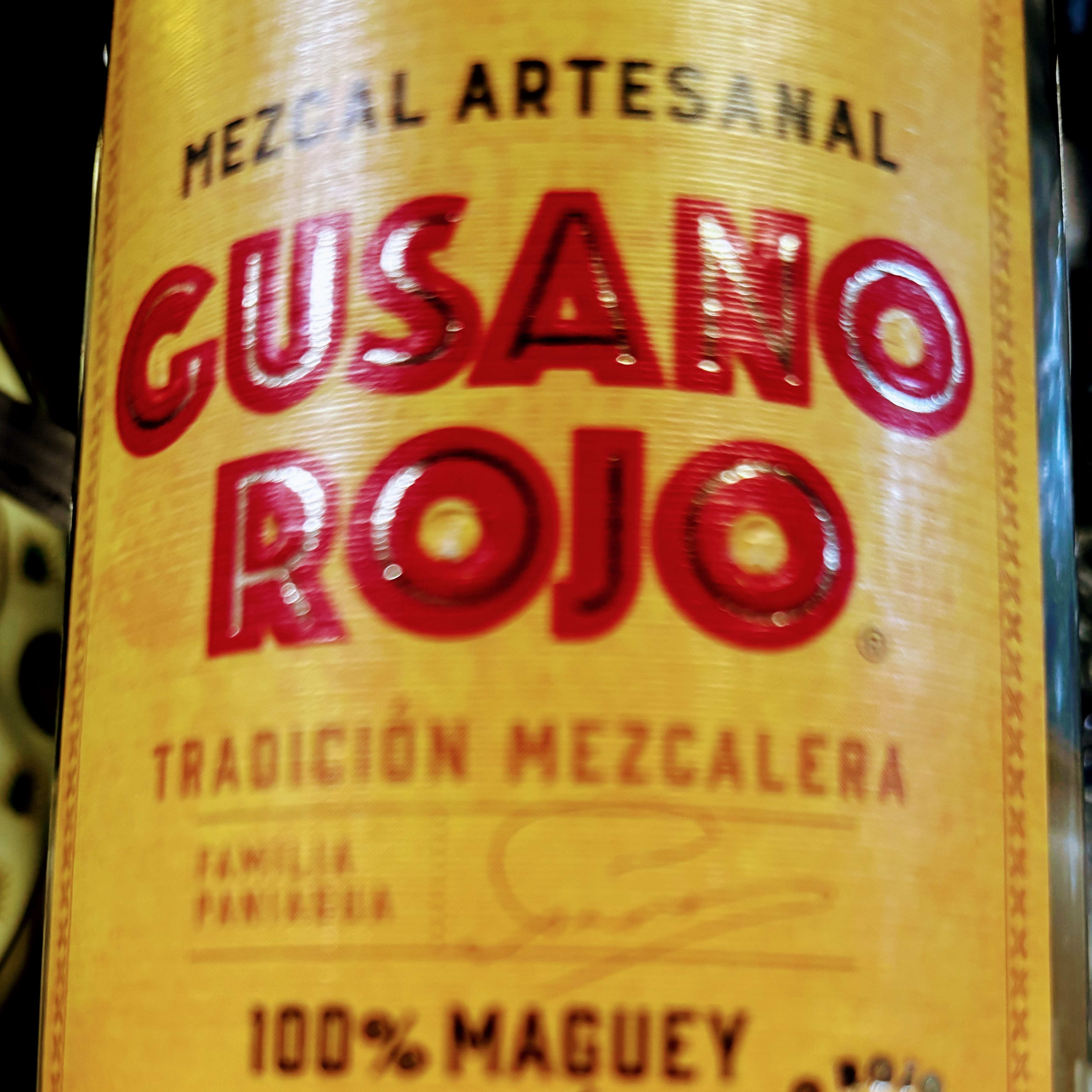 MESCAL GUSANO ROJO