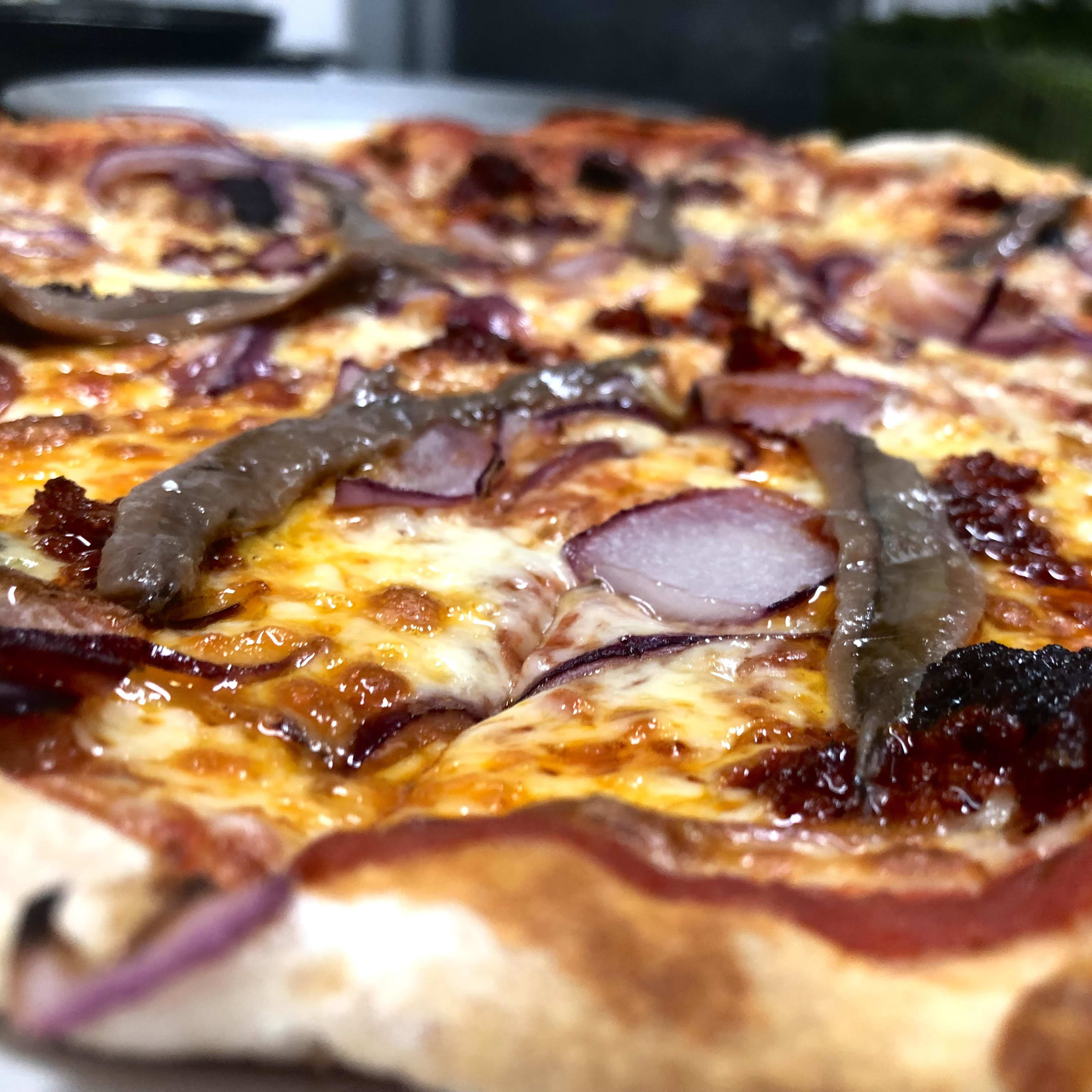 PIZZA CALABRESA (Picante)