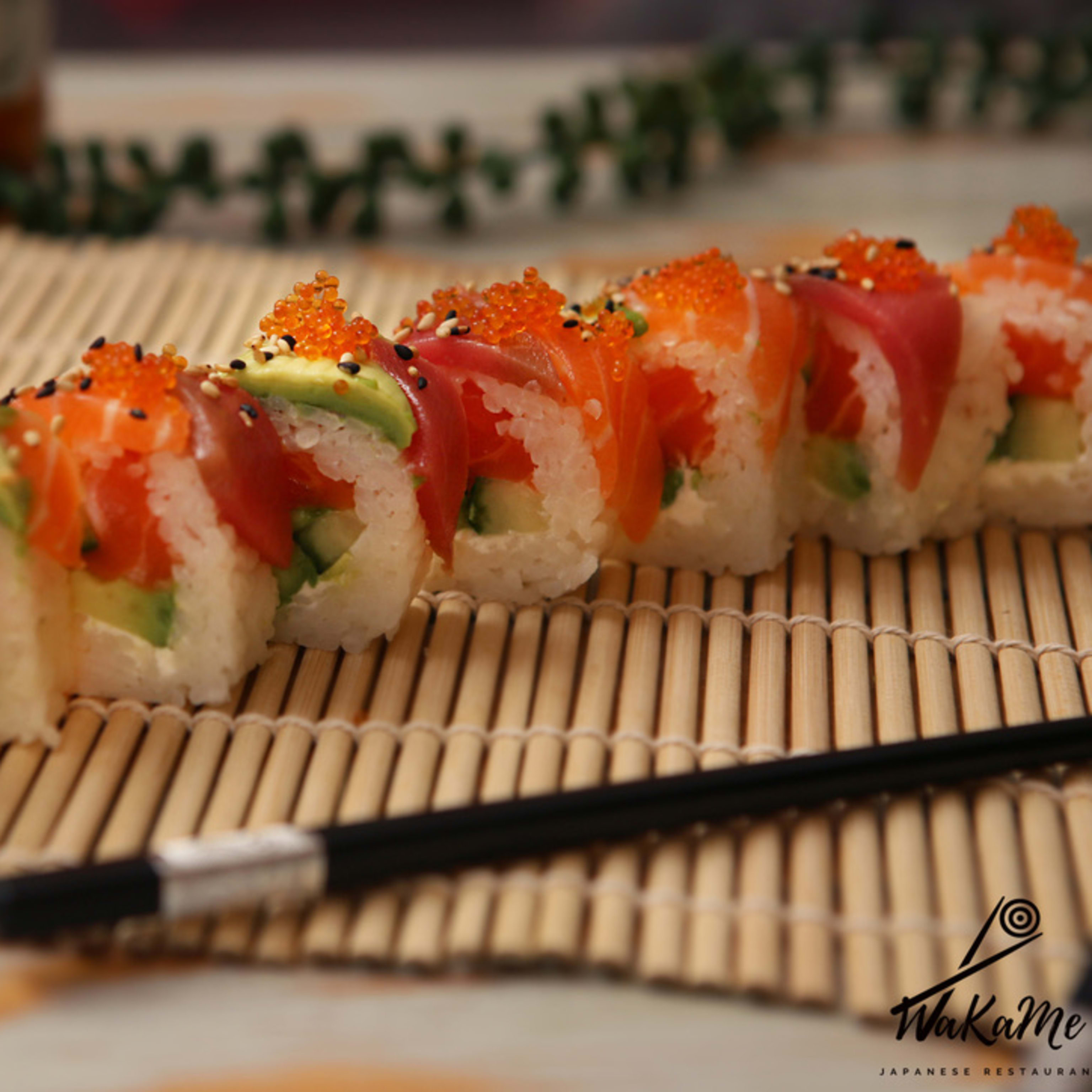923-JAPAN ROLL (8 PCS)  D