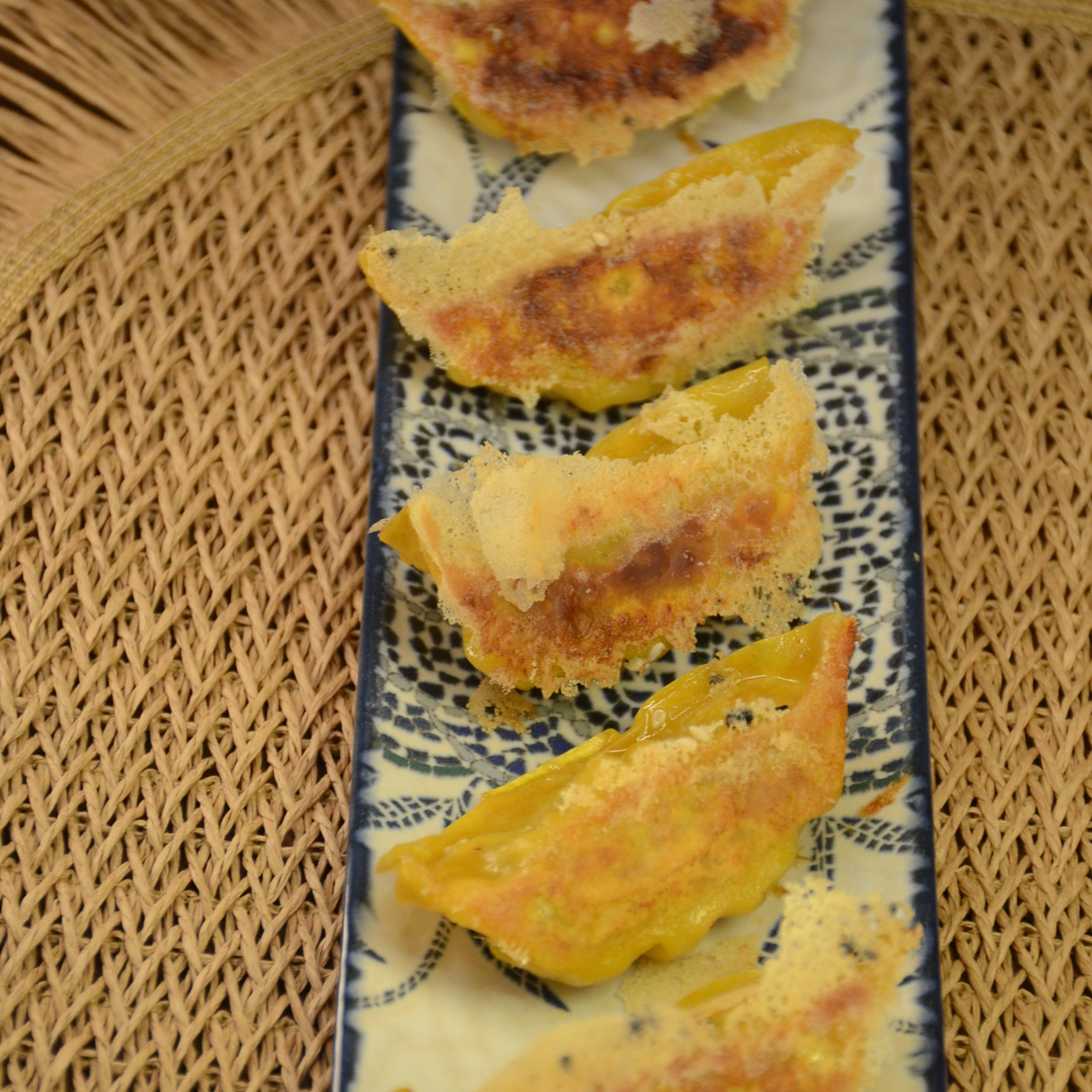 Gyoza de pollo al curry a plancha 5ud