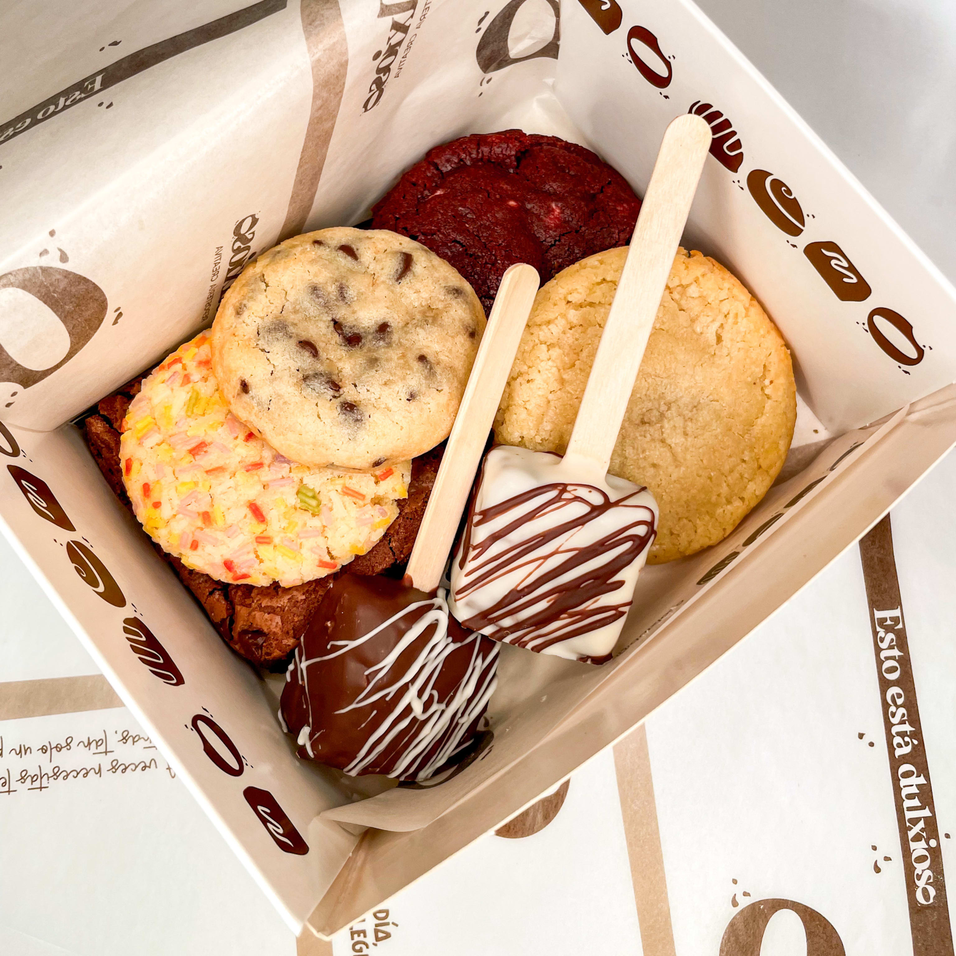 Caja Mediana (Brownie y cookies)