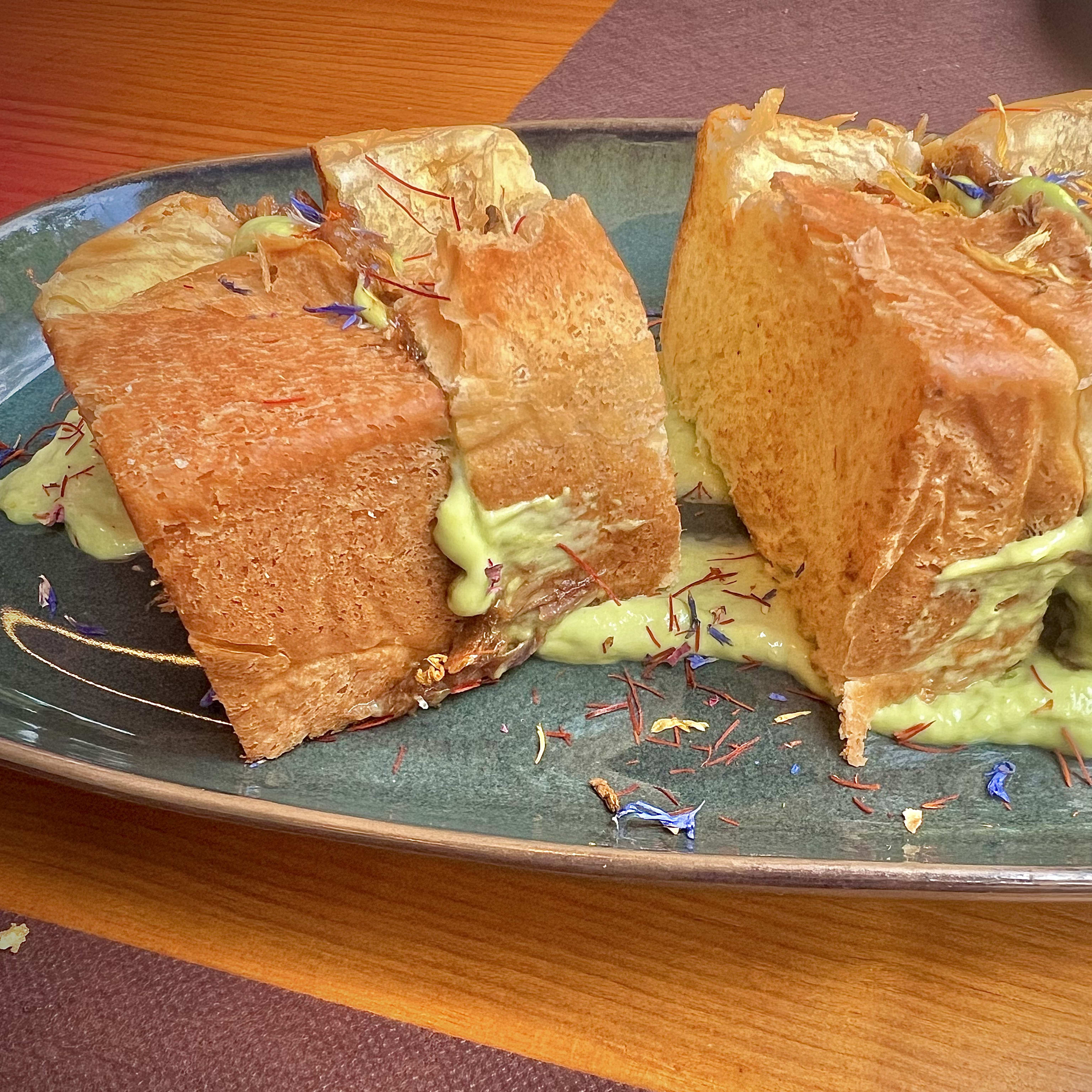 Brioche de Costillar BBQ