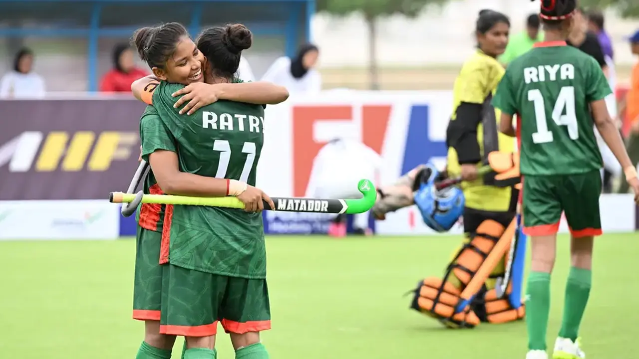 বাংলাদেশ নারী হকি দল অভিষেকের অপেক্ষায়