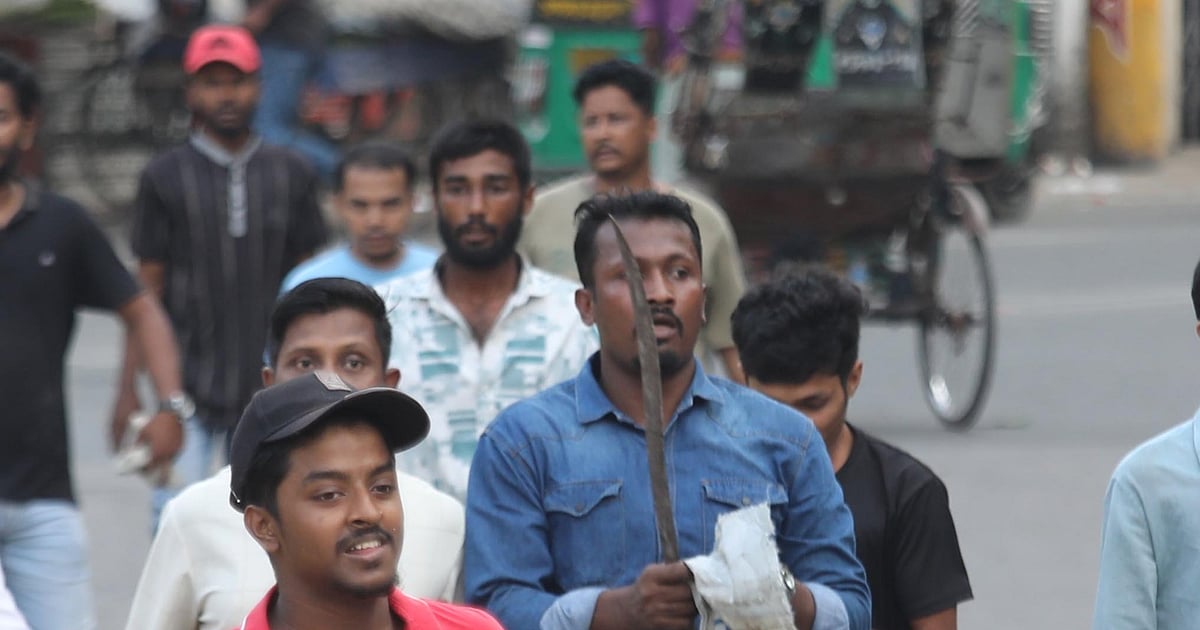 চট্টগ্রাম সরকারি সিটি কলেজে ছাত্রদল-শিবিরের সংঘর্ষে ২০ জন আহত