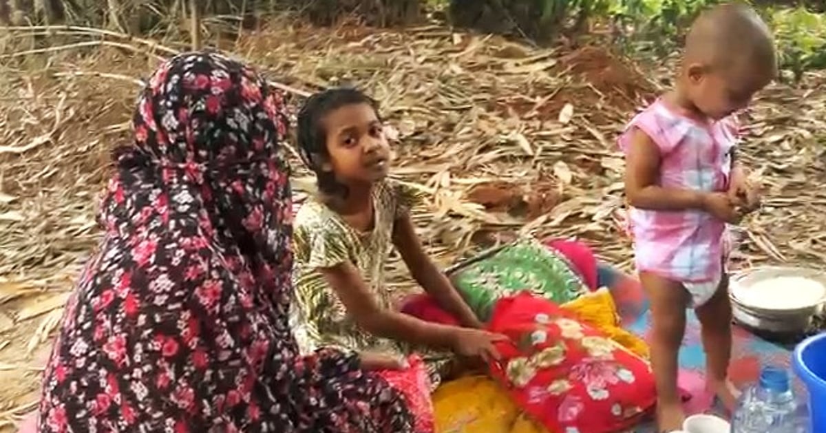 স্বামীর কবরের পাশে ঠাঁই এক নারীর দুই সন্তান নিয়ে দুঃখের দিন