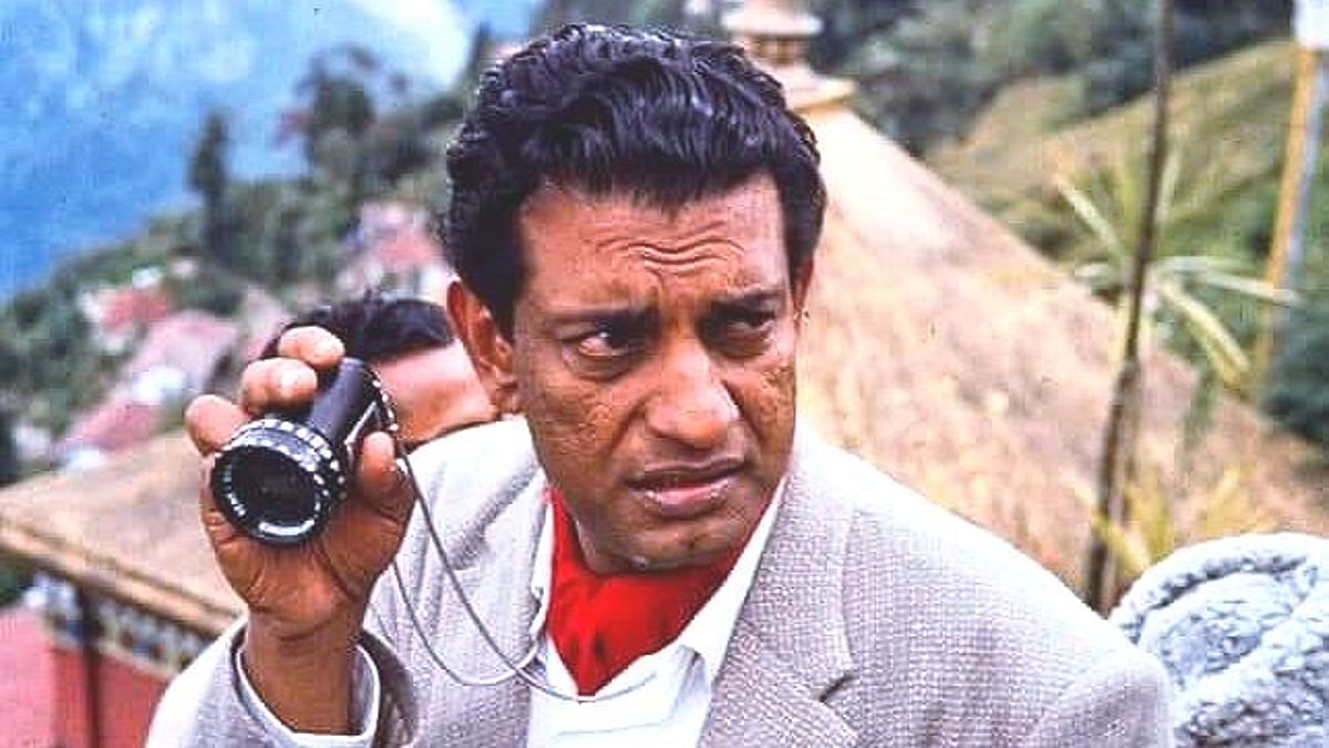 সত্যজিৎ রায়ের জীবন ও কর্মজীবনের কিছু অজানা তথ্য