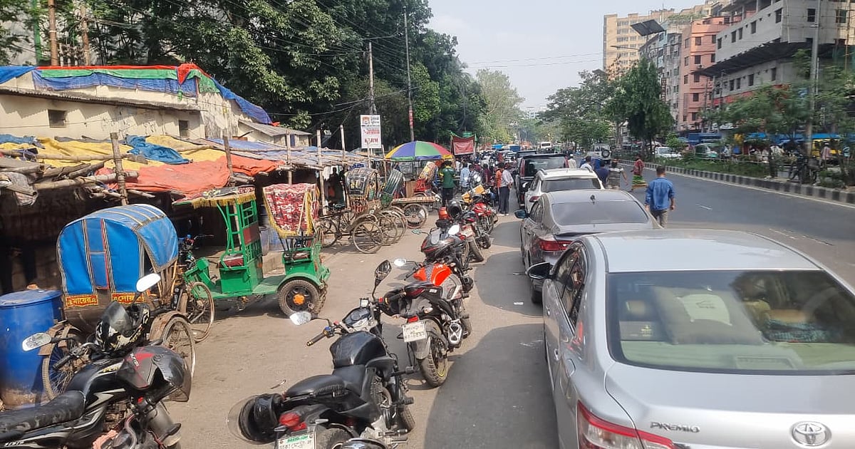 জ্বালানি তেলের লাইন ছোট হয়ে আসছে রাজধানীতে